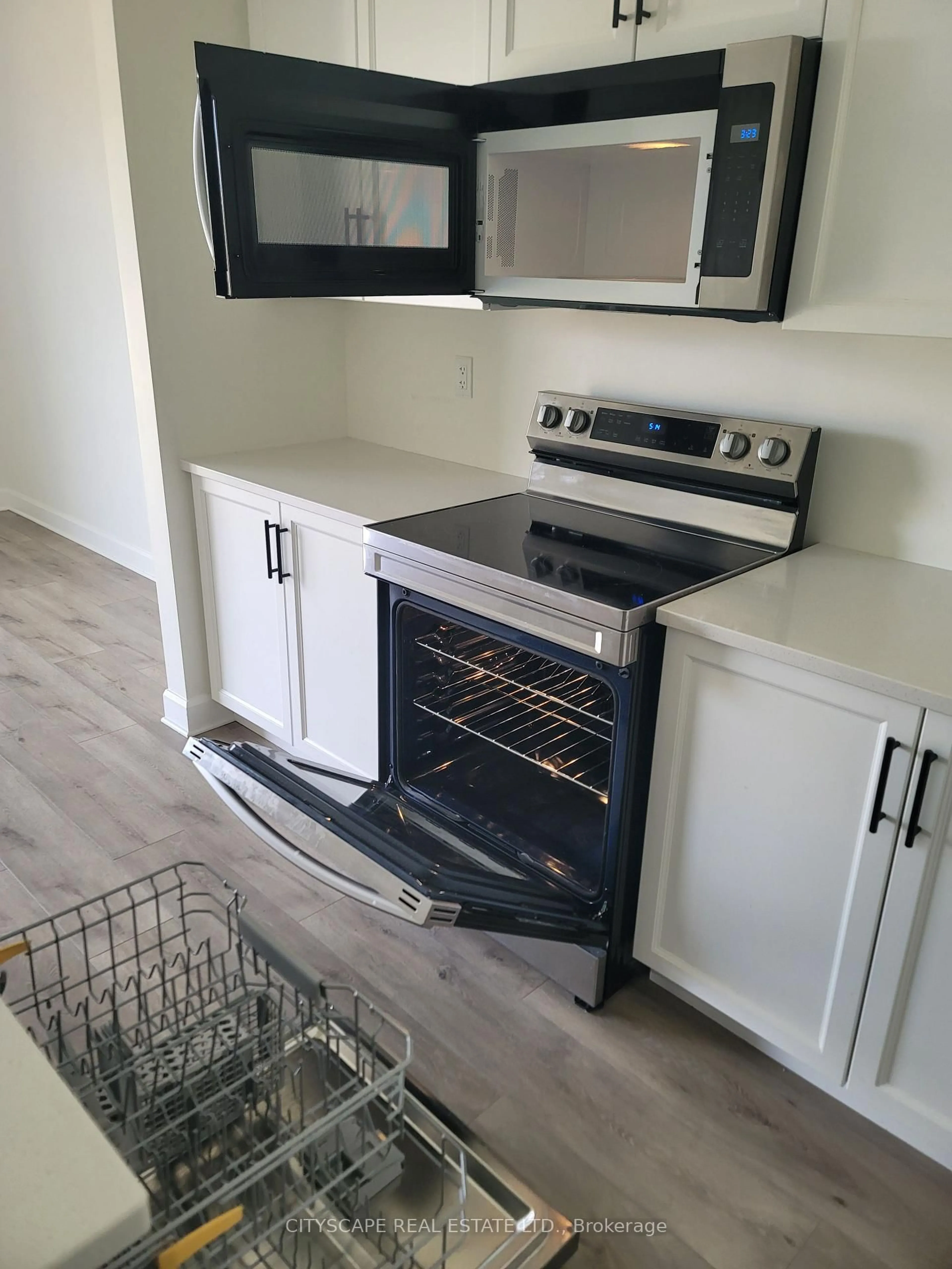 Unknown for 326 Buckthorn Dr, Kingston Ontario K7P 0S1