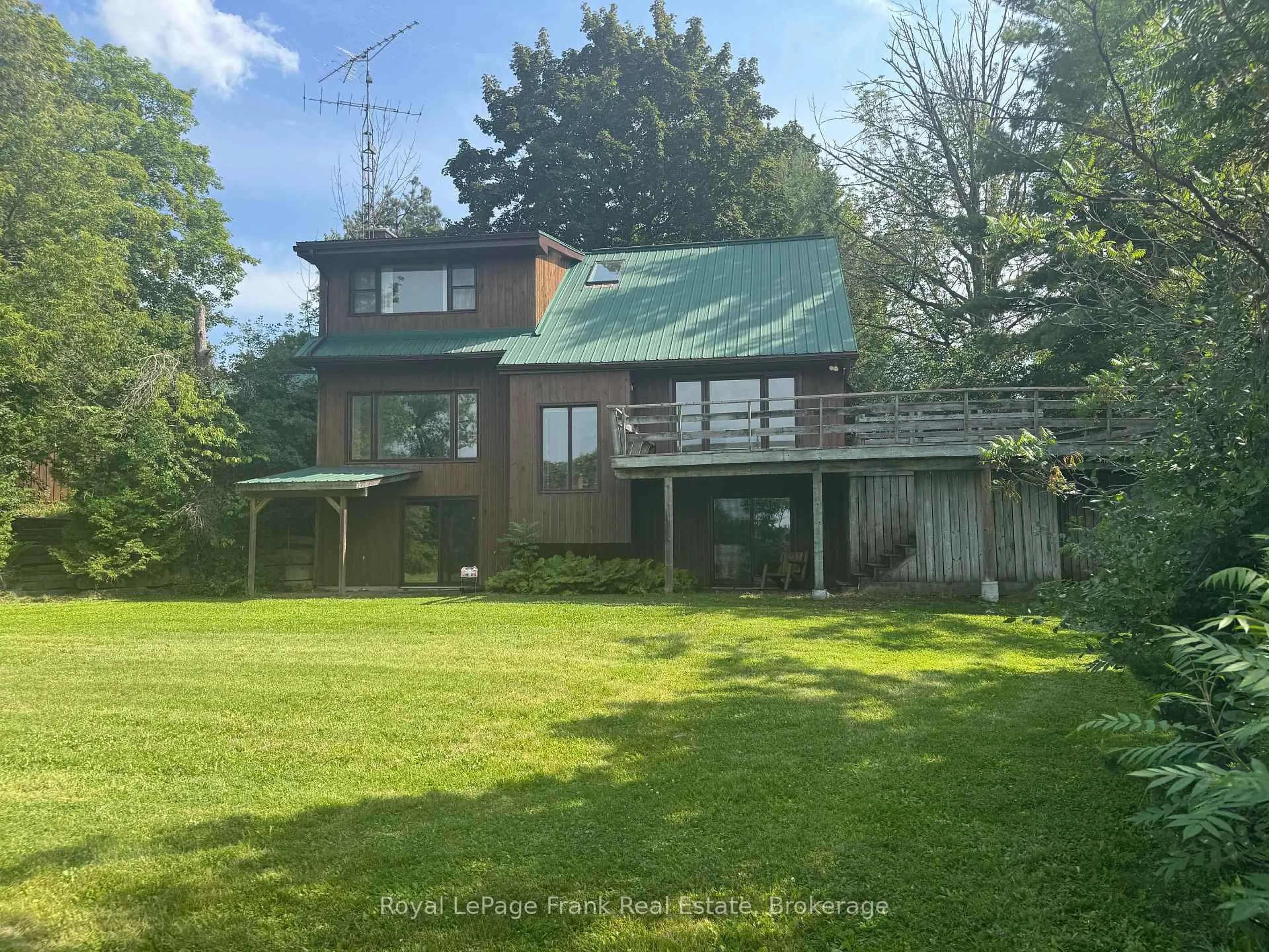 A pic from outside/outdoor area/front of a property/back of a property/a pic from drone, unknown for 674 Dickie Rd, Kawartha Lakes Ontario K9J 6X3