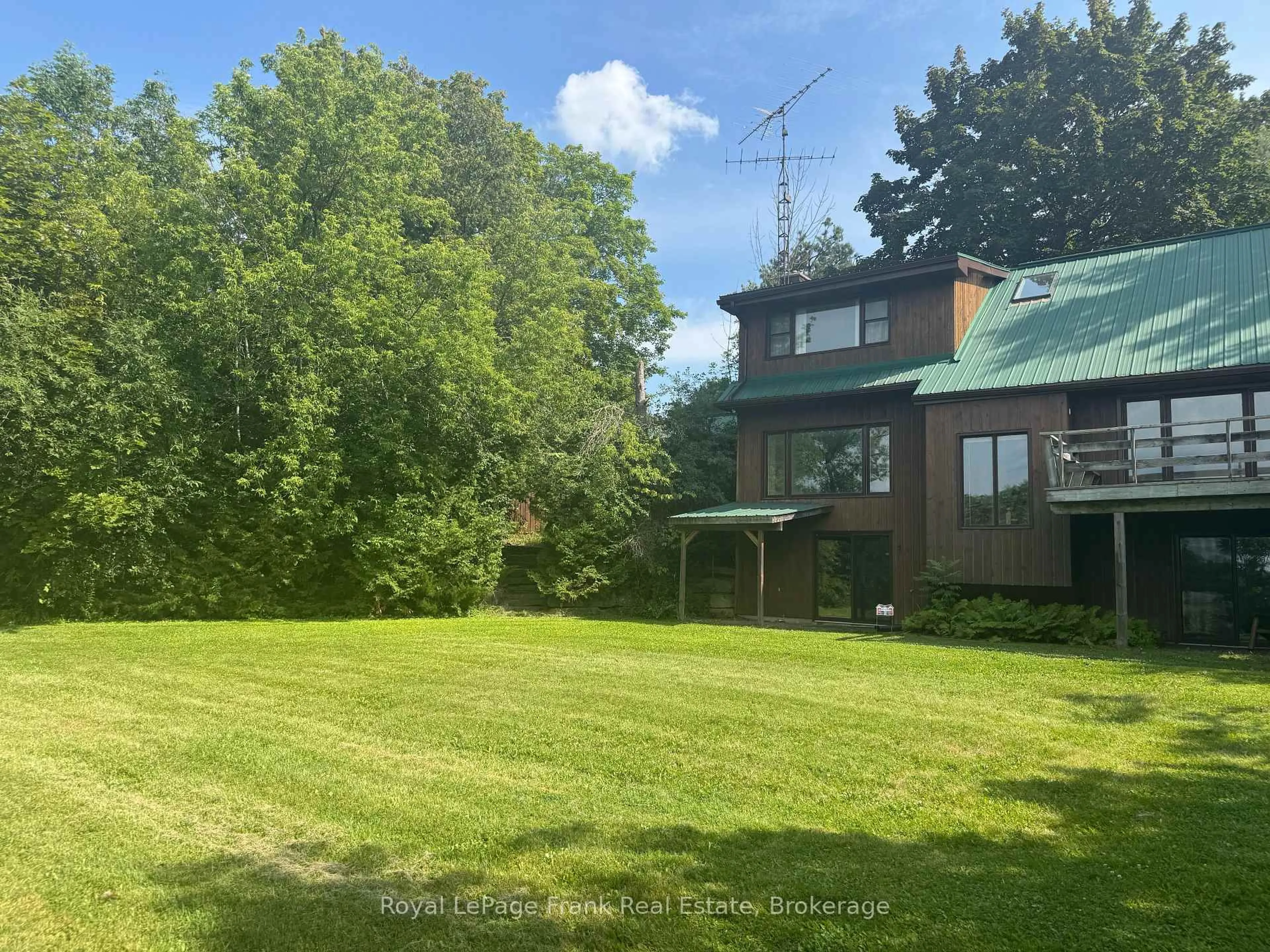 A pic from outside/outdoor area/front of a property/back of a property/a pic from drone, unknown for 674 Dickie Rd, Kawartha Lakes Ontario K9J 6X3