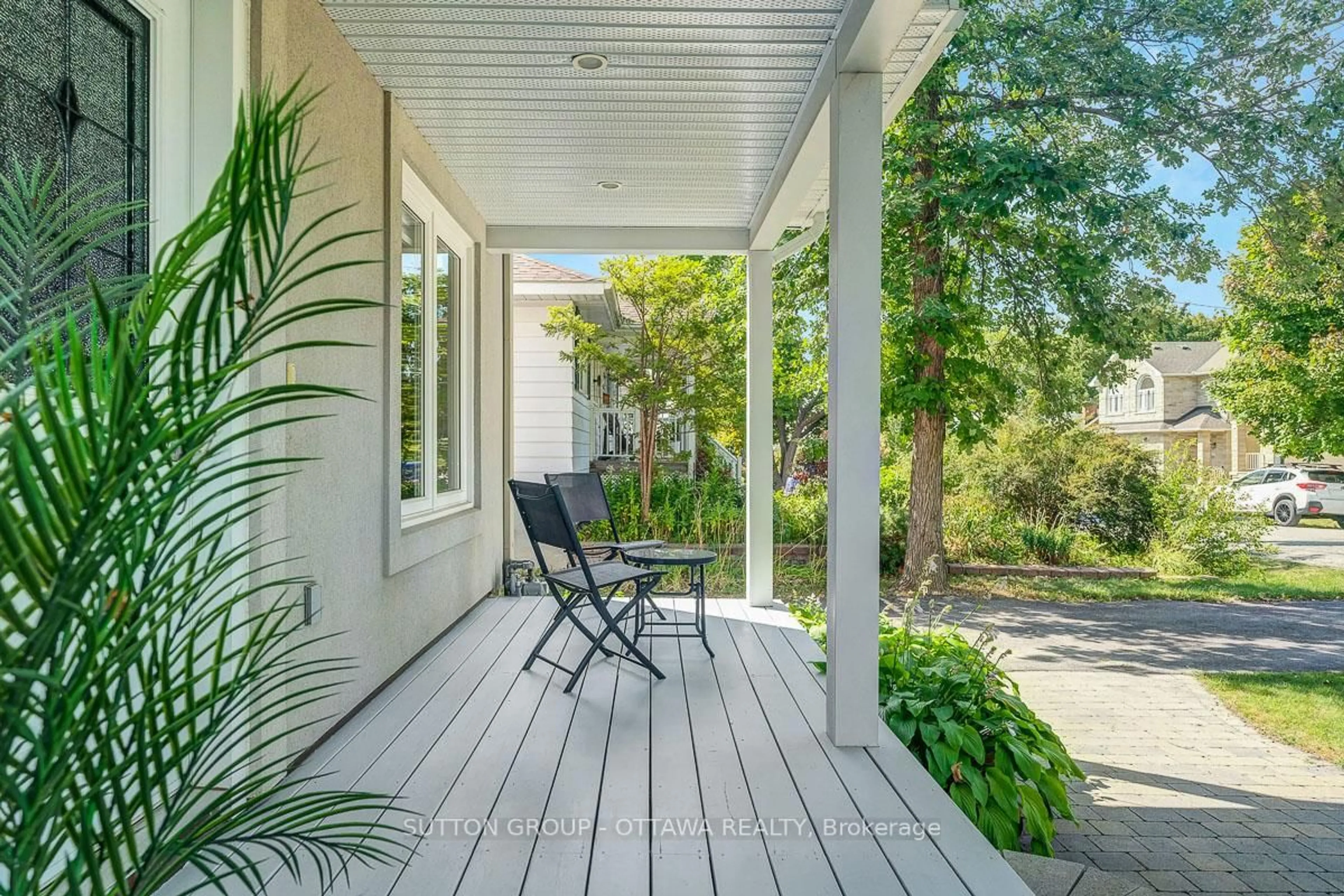 Patio, street for 1234 Anoka St, Ottawa Ontario K1V 6C6
