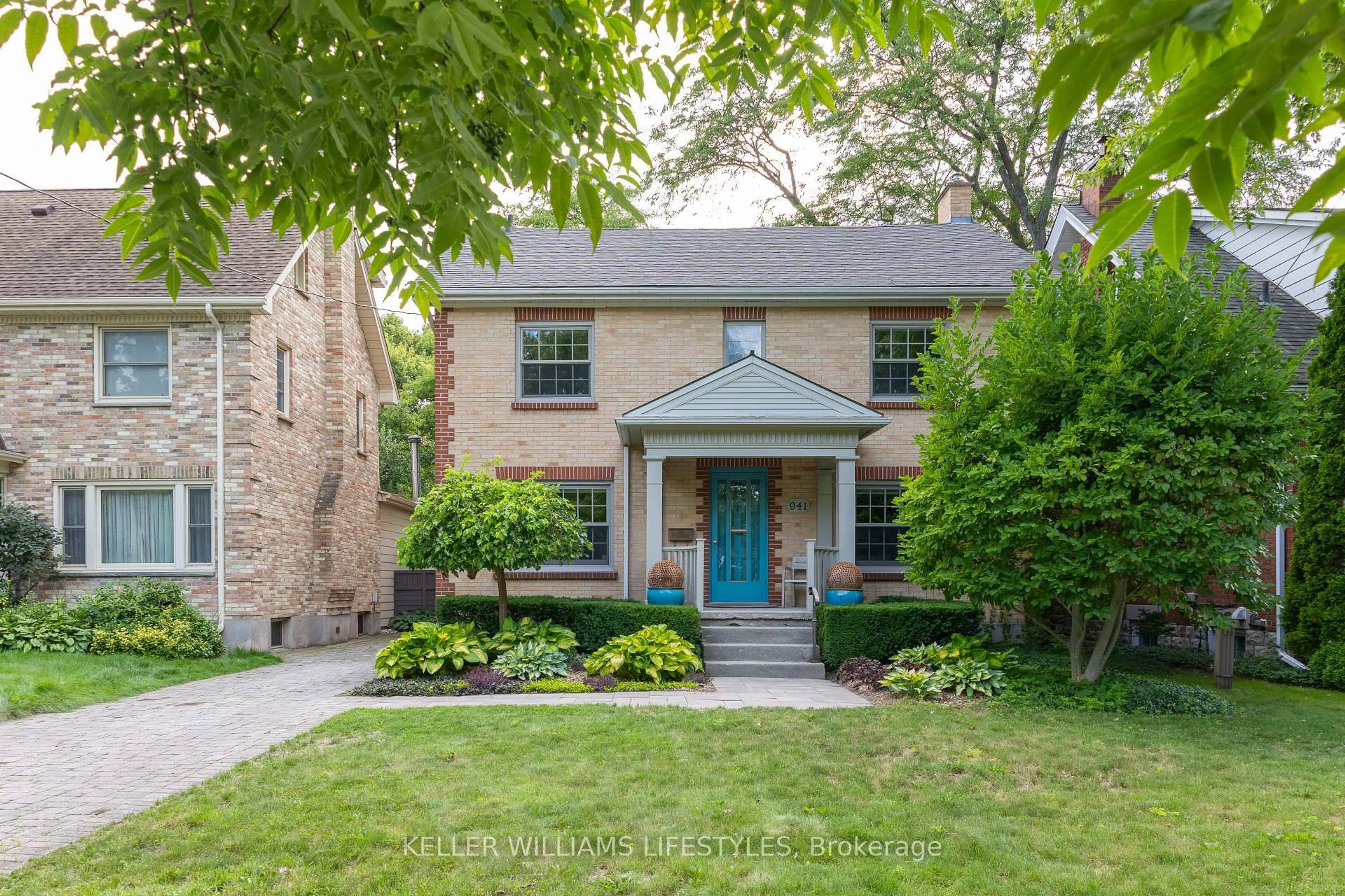 Home with brick exterior material, street for 941 Waterloo St, London East Ontario N6A 3X2