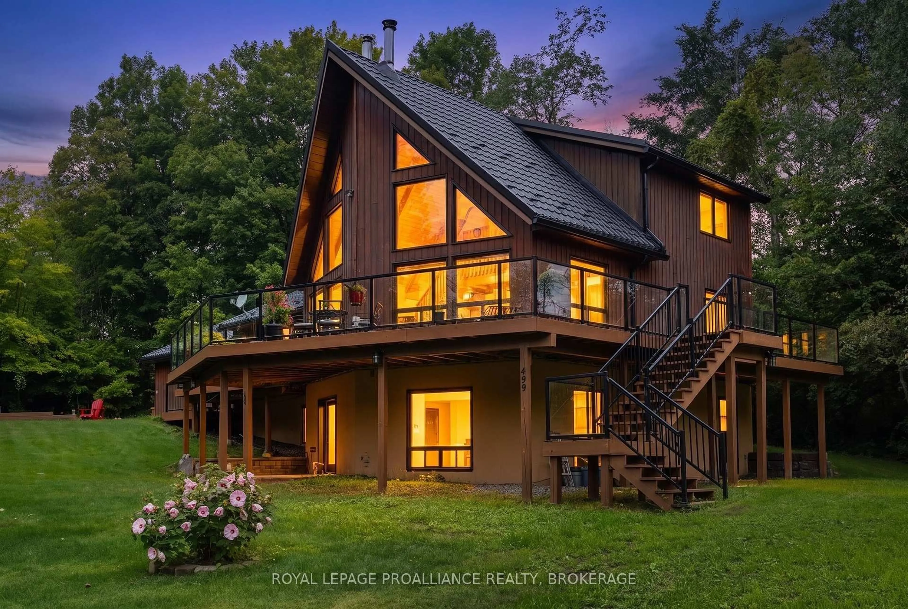Home with vinyl exterior material, water/lake/river/ocean view for 5097 Highway 15, Seeley's Bay Ontario K0H 2N0