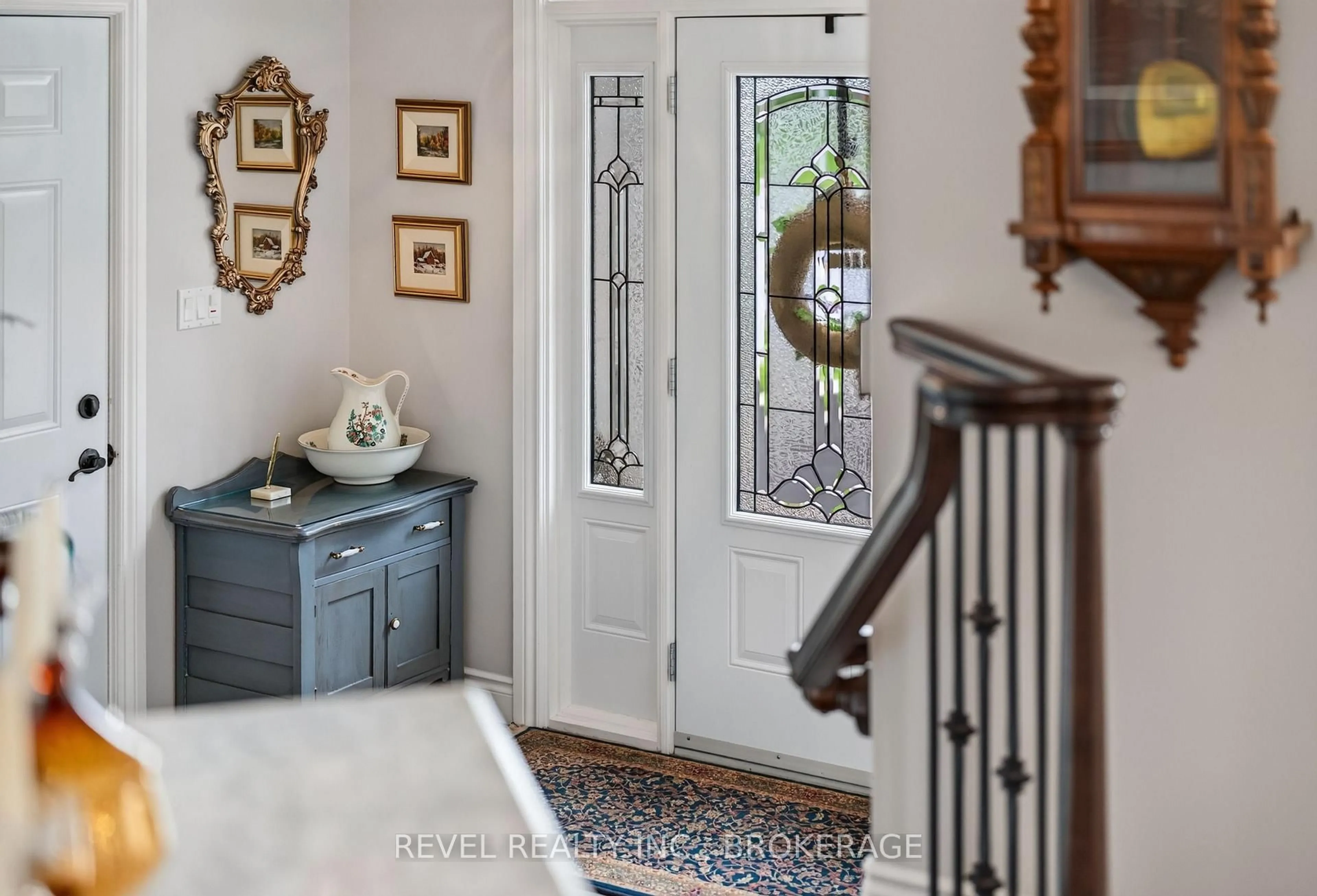 Indoor entryway for 1282 Matias Crt, Kingston Ontario K7P 0C3