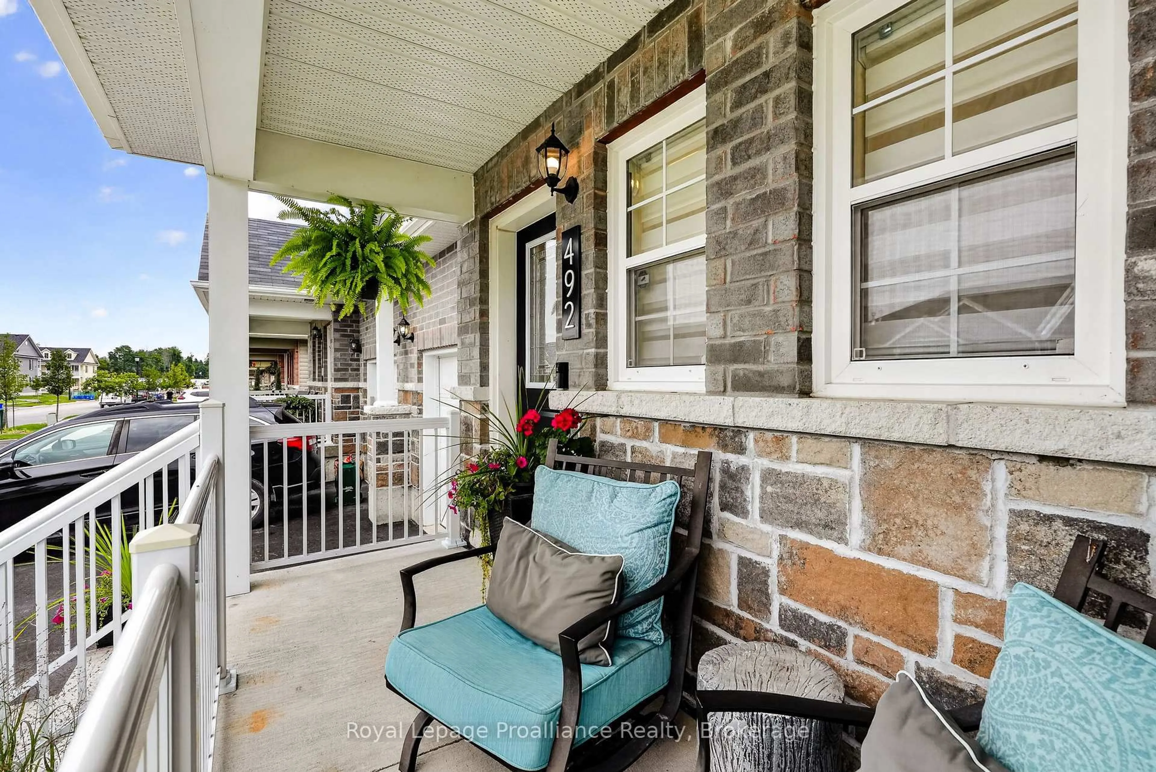 Patio, street for 492 Hayward St, Cobourg Ontario K9A 3N5