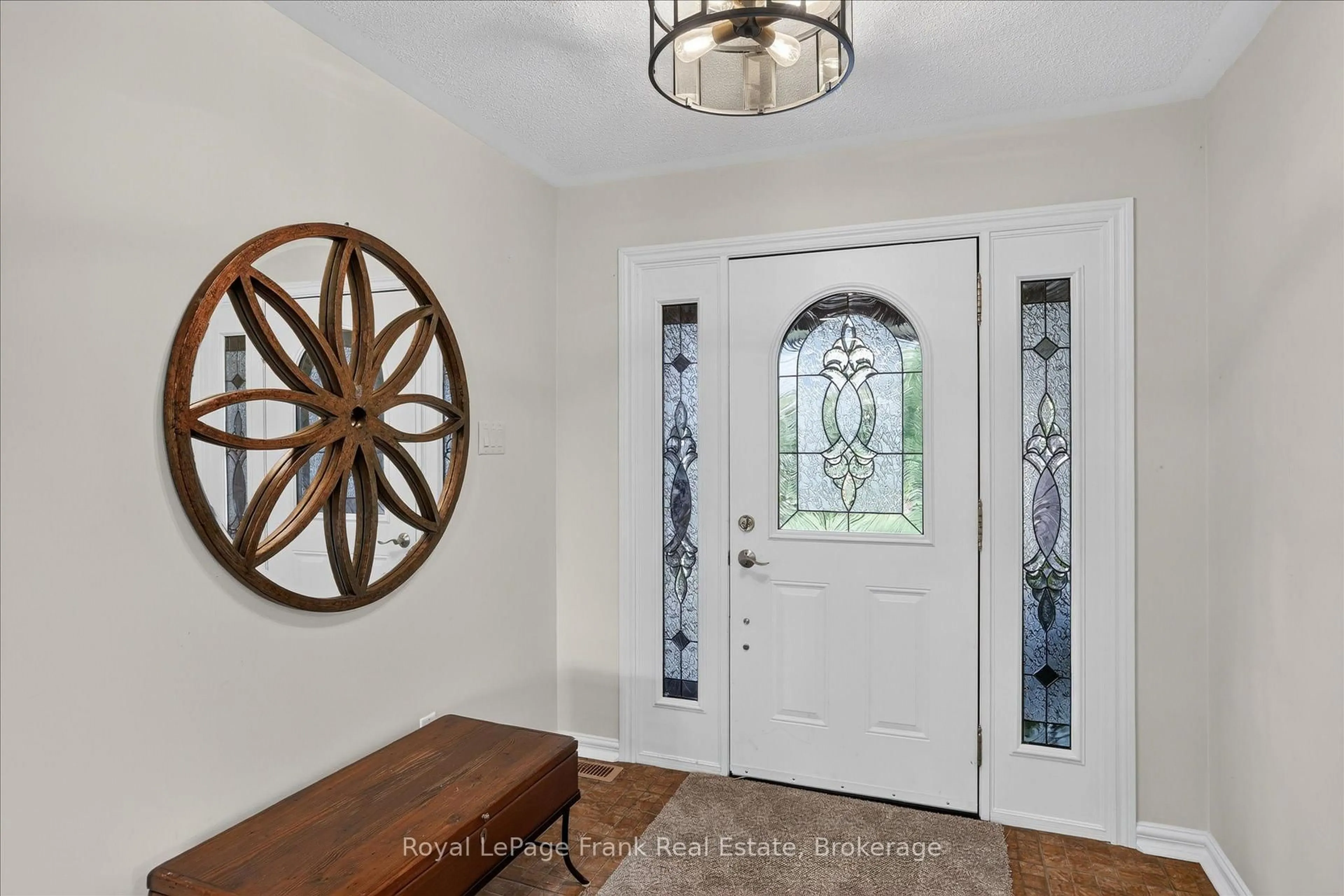 Indoor entryway for 2523 Asphodel 12th Line, Asphodel-Norwood Ontario K0L 2V0