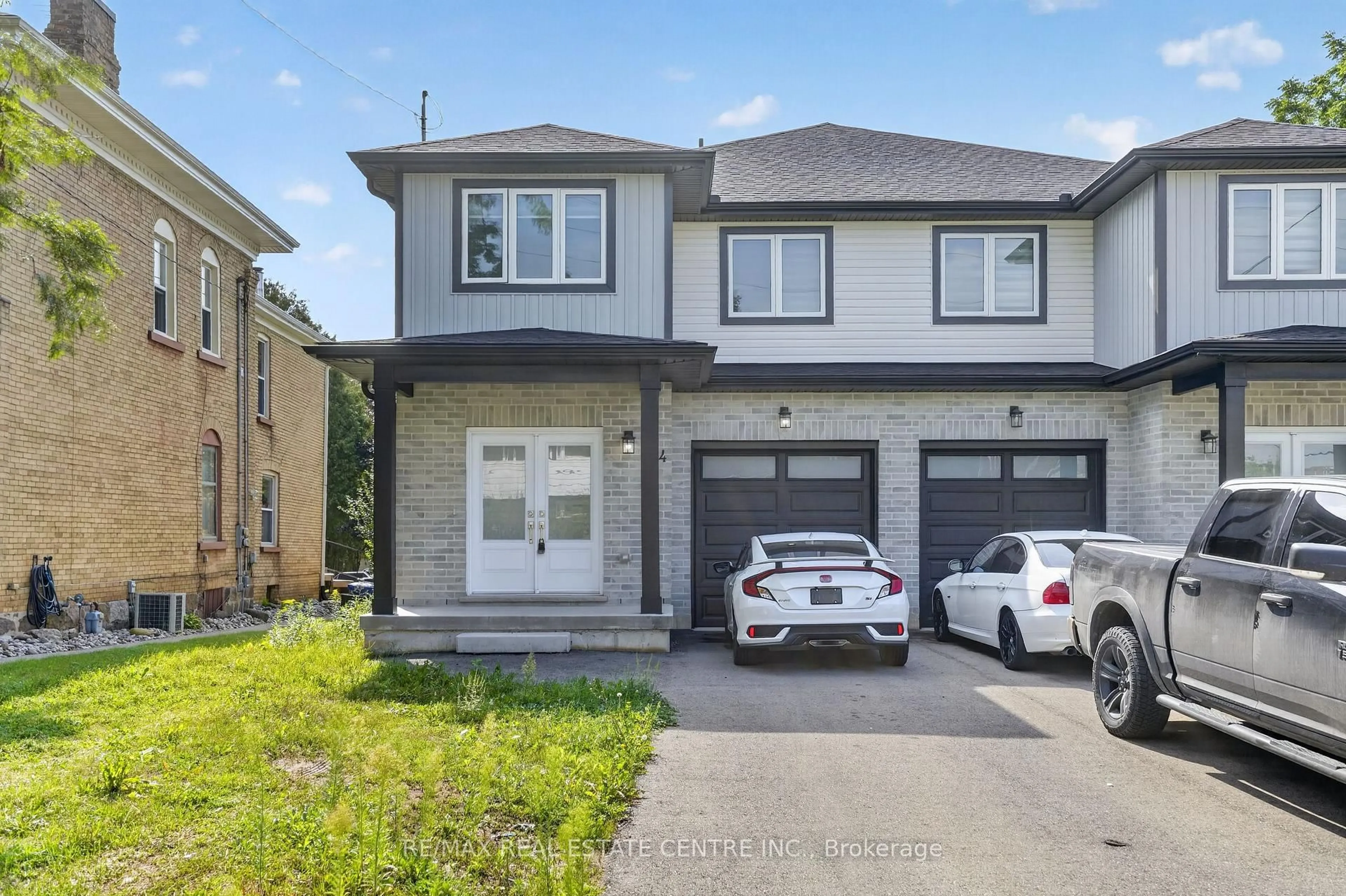 Home with brick exterior material, street for 124 King St, Ingersoll Ontario N5C 1G9