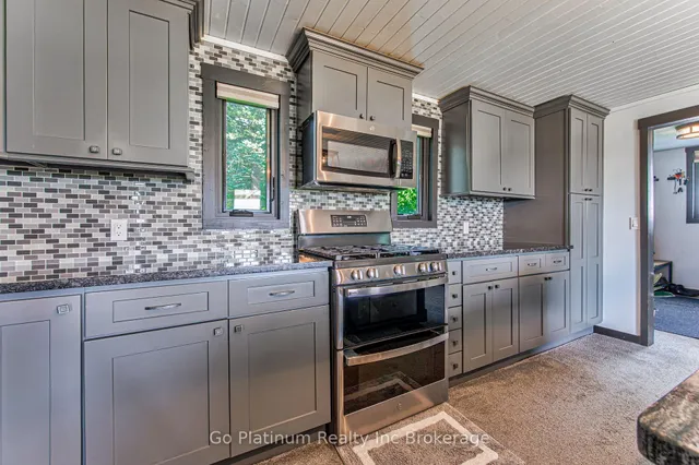 595534 59 Highway, East Zorra-Tavistock 4