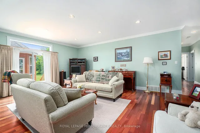 3285 Broadway Ave, North Stormont 5