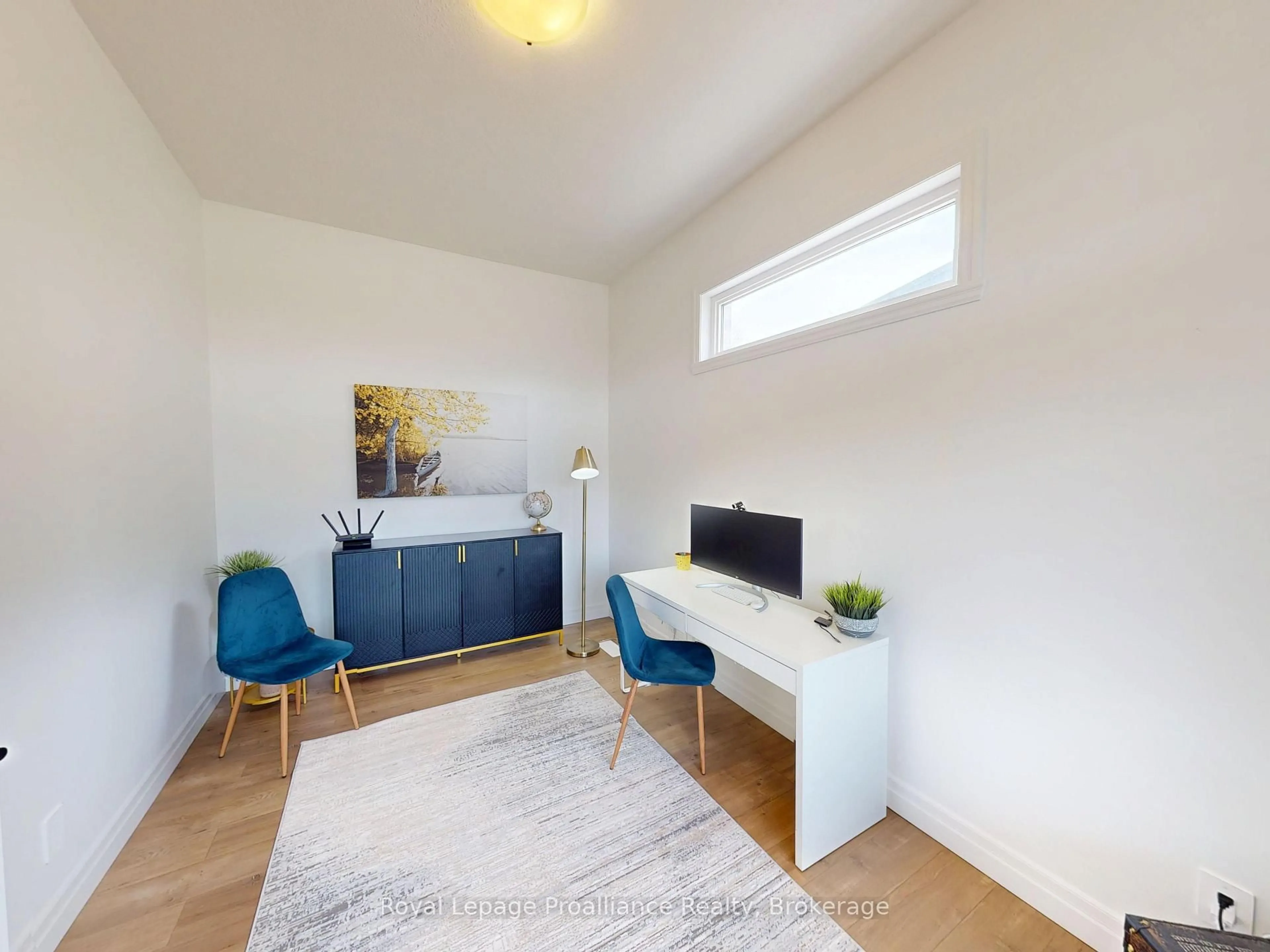 A pic of a room for 55 Lanark Dr, Belleville Ontario K8N 0G8