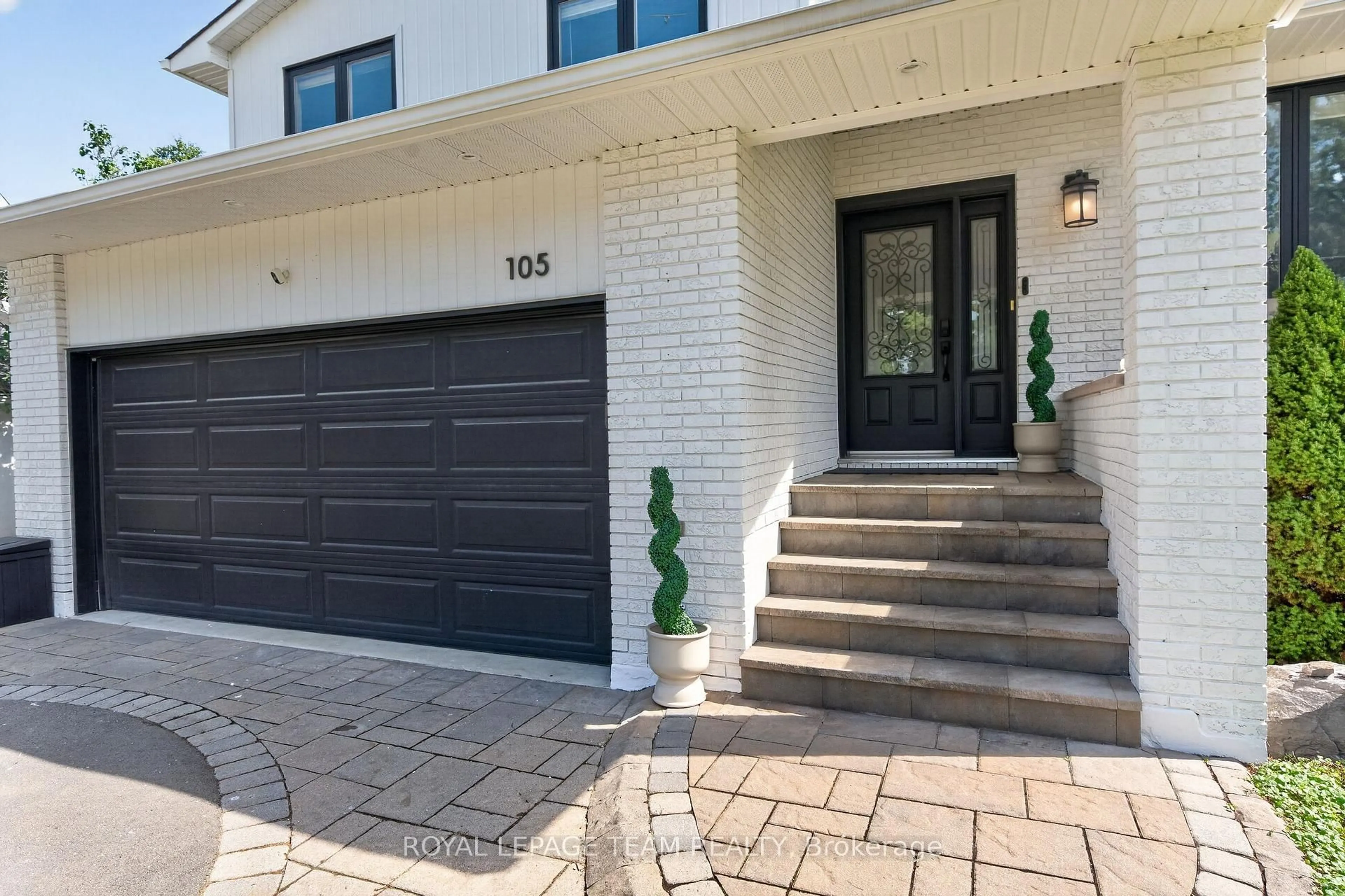 Unknown for 105 Brae Cres, Ottawa Ontario K2S 1P1