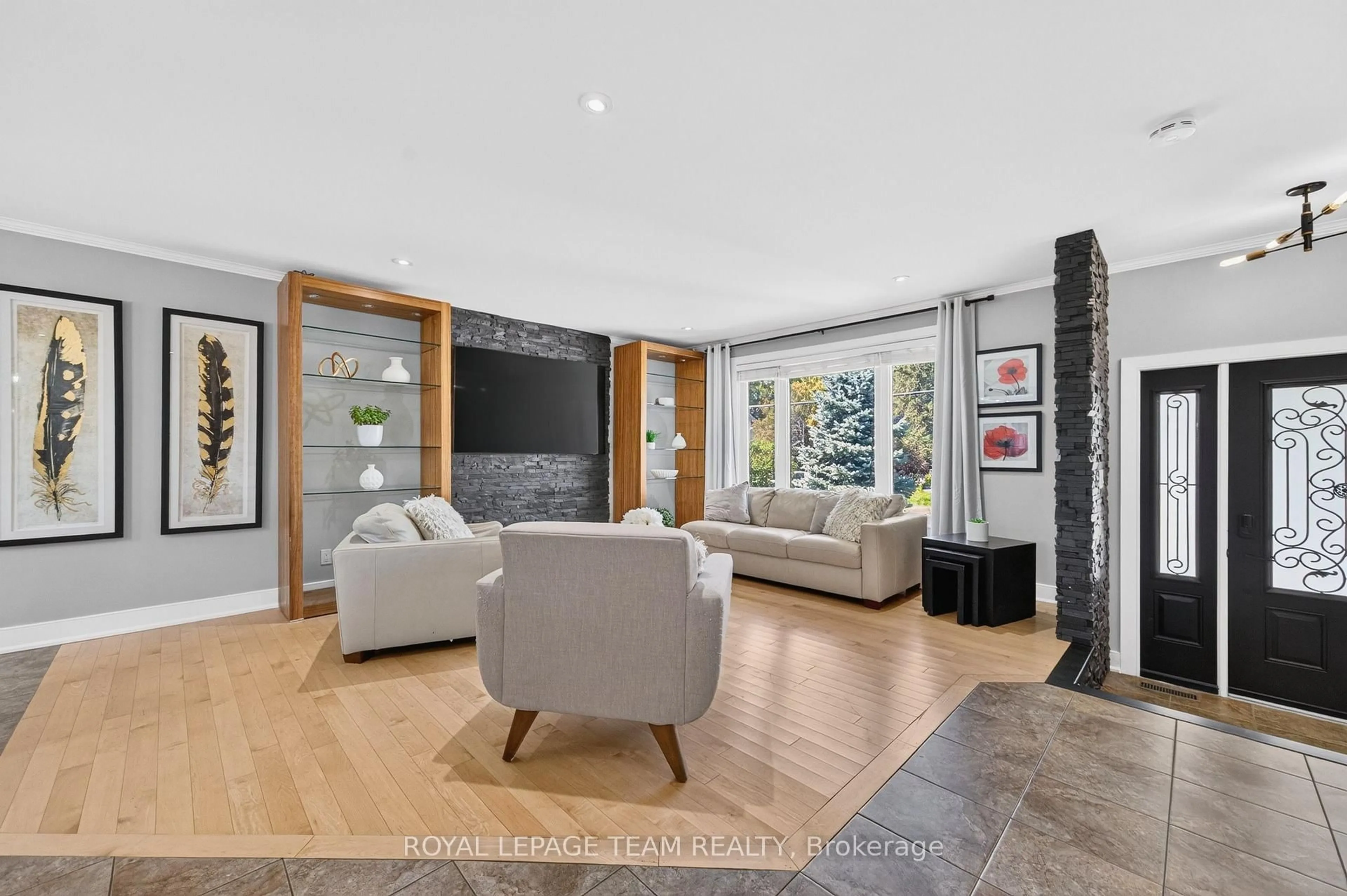 Living room with furniture, unknown for 105 Brae Cres, Ottawa Ontario K2S 1P1
