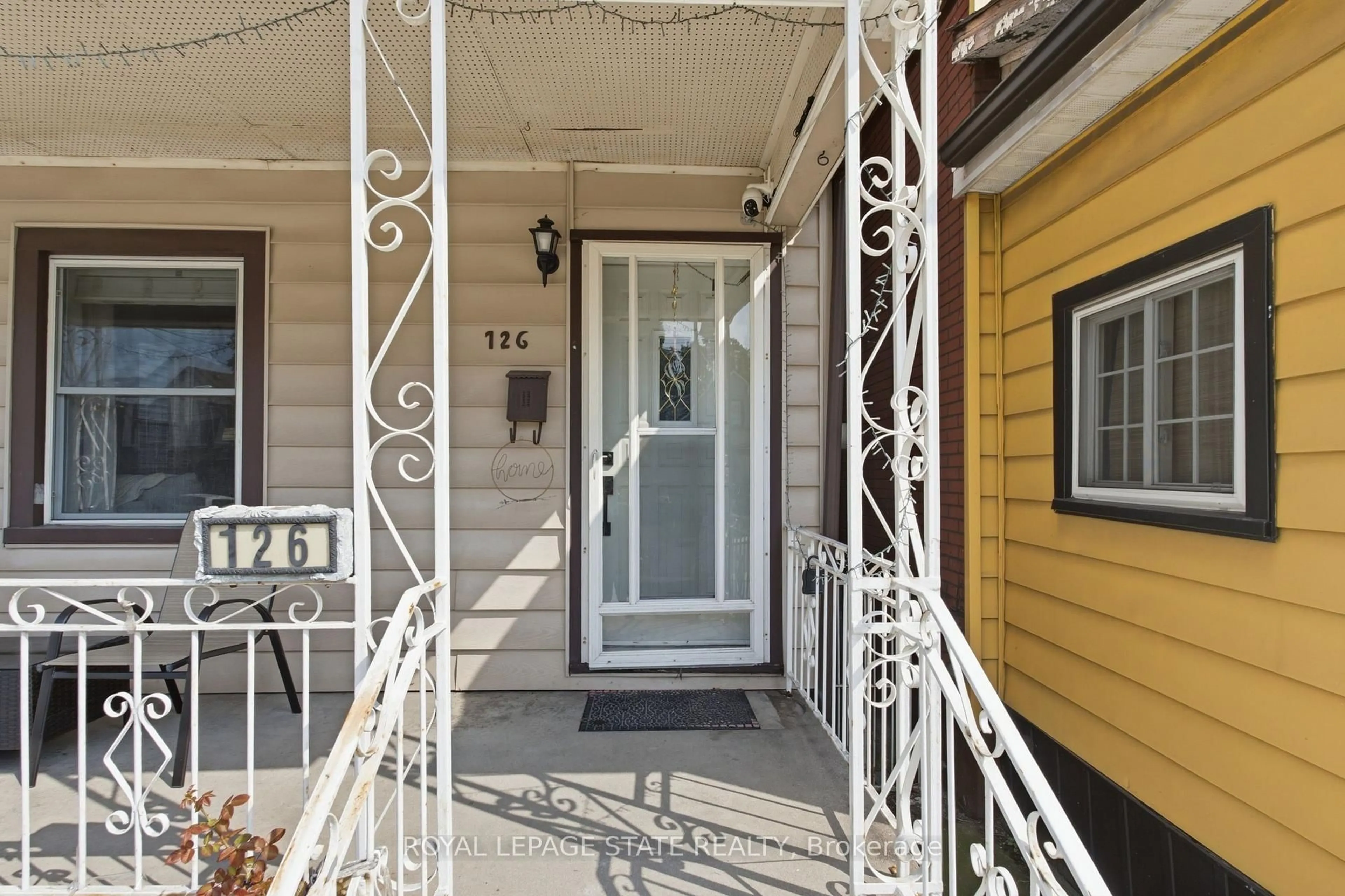 Unknown for 126 Niagara St, Hamilton Ontario L8L 6A7