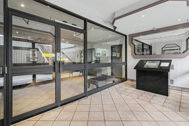 158B McArthur Ave #1202, Ottawa 4