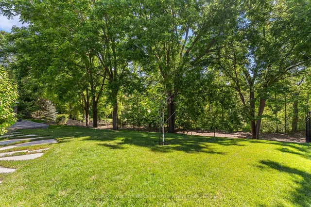 44 Pioneer Ridge Dr, Kitchener 5