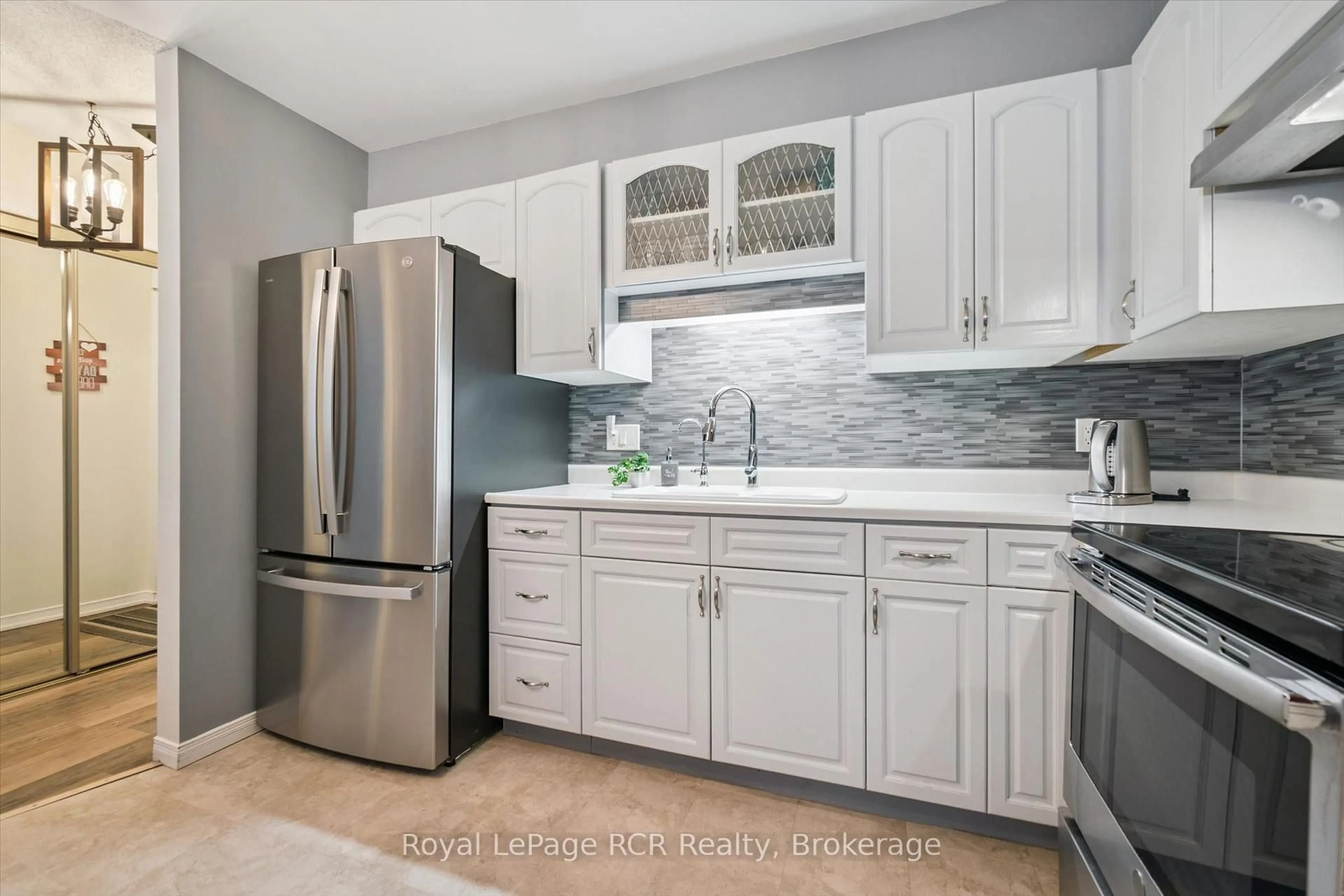 Unknown for 440 Durham St #205, Wellington North Ontario N0G 2L1