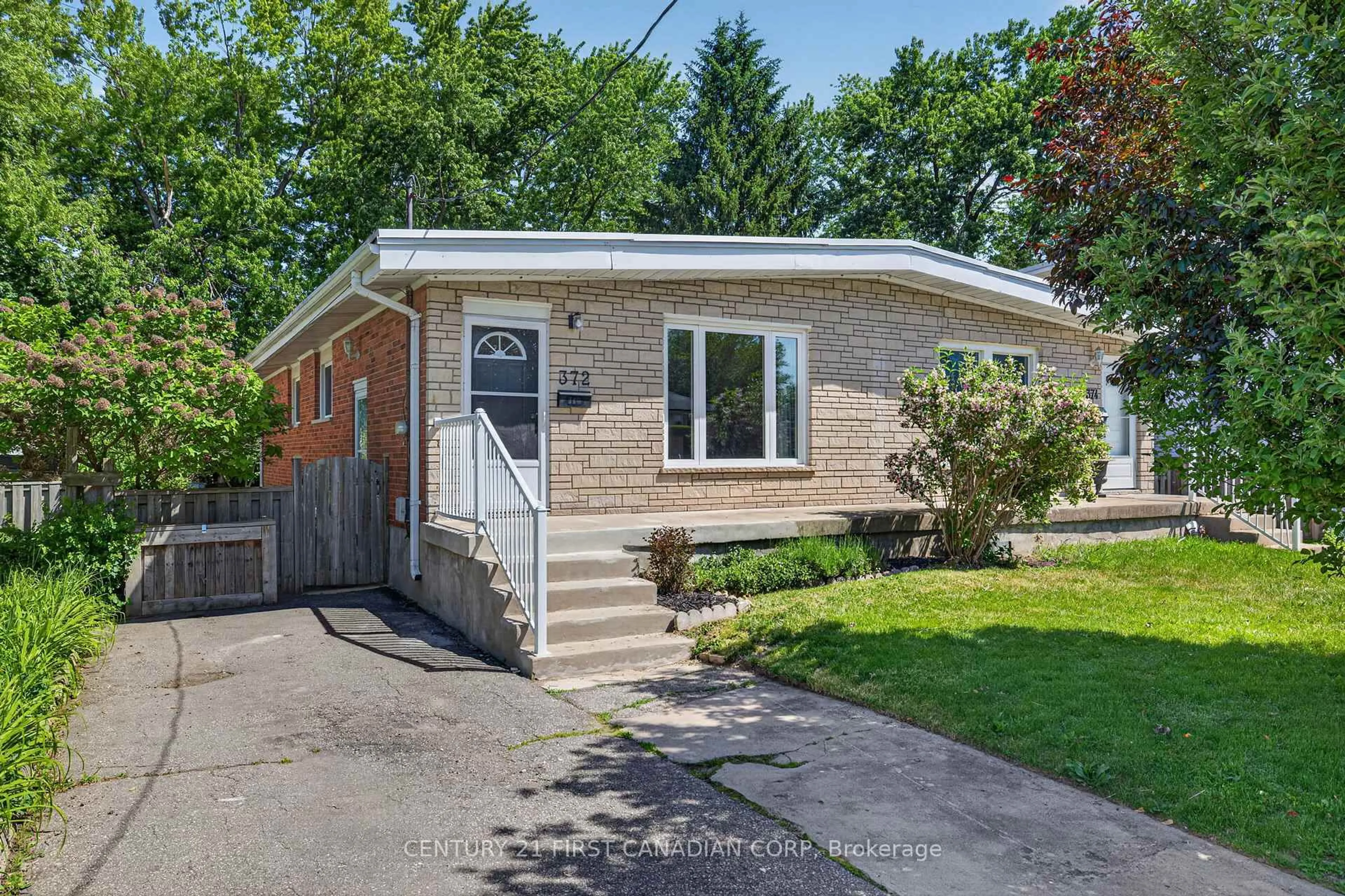 Home with brick exterior material, street for 372 Dieppe St, London South Ontario N5Z 3A6