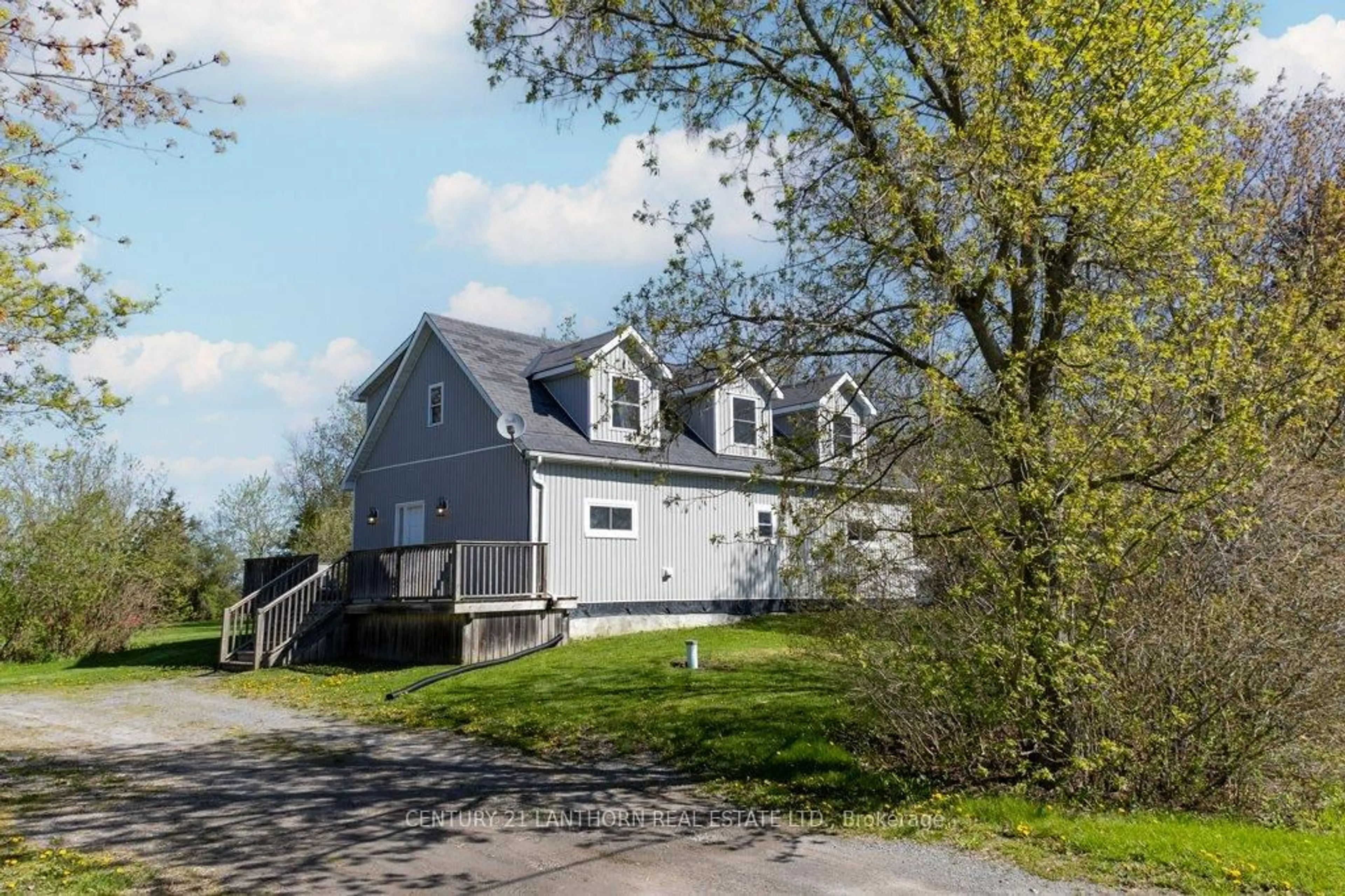 A pic from outside/outdoor area/front of a property/back of a property/a pic from drone, unknown for 986 Black Rd, Prince Edward County Ontario K0K 1W0
