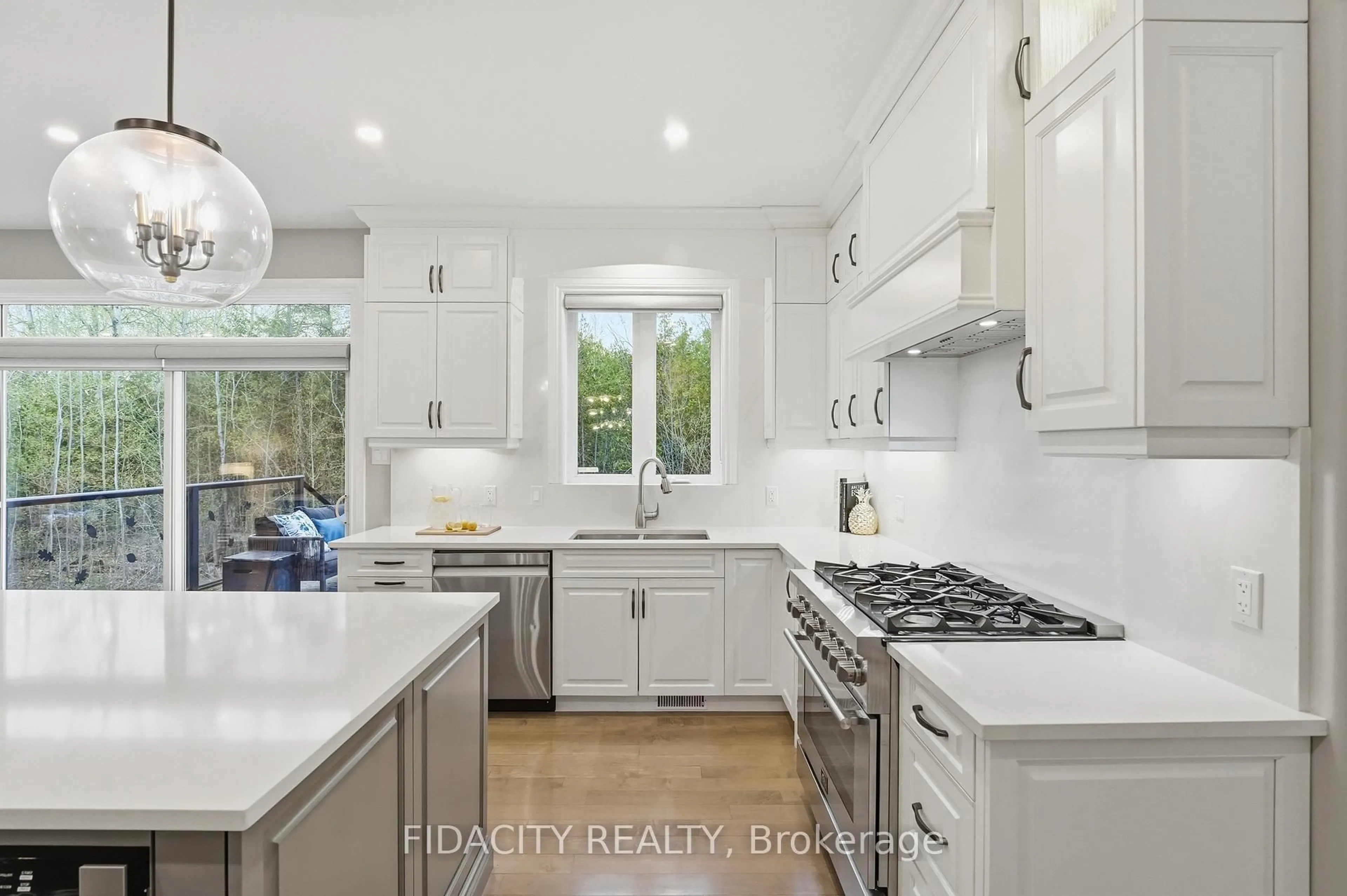 Open concept kitchen, ceramic/tile floor for 101 Sentinel Pine Way, Carp Ontario K0A 1L0