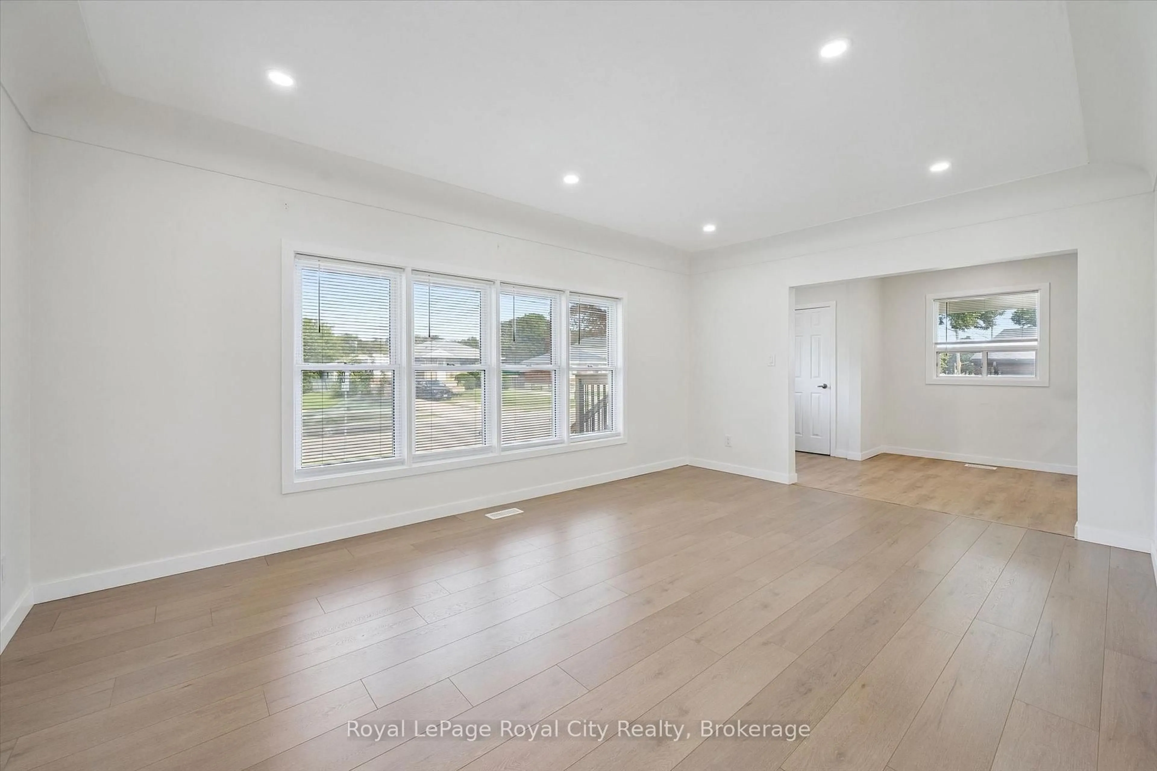 A pic of a room for 216 Stevenson St, Guelph Ontario N1E 5B2