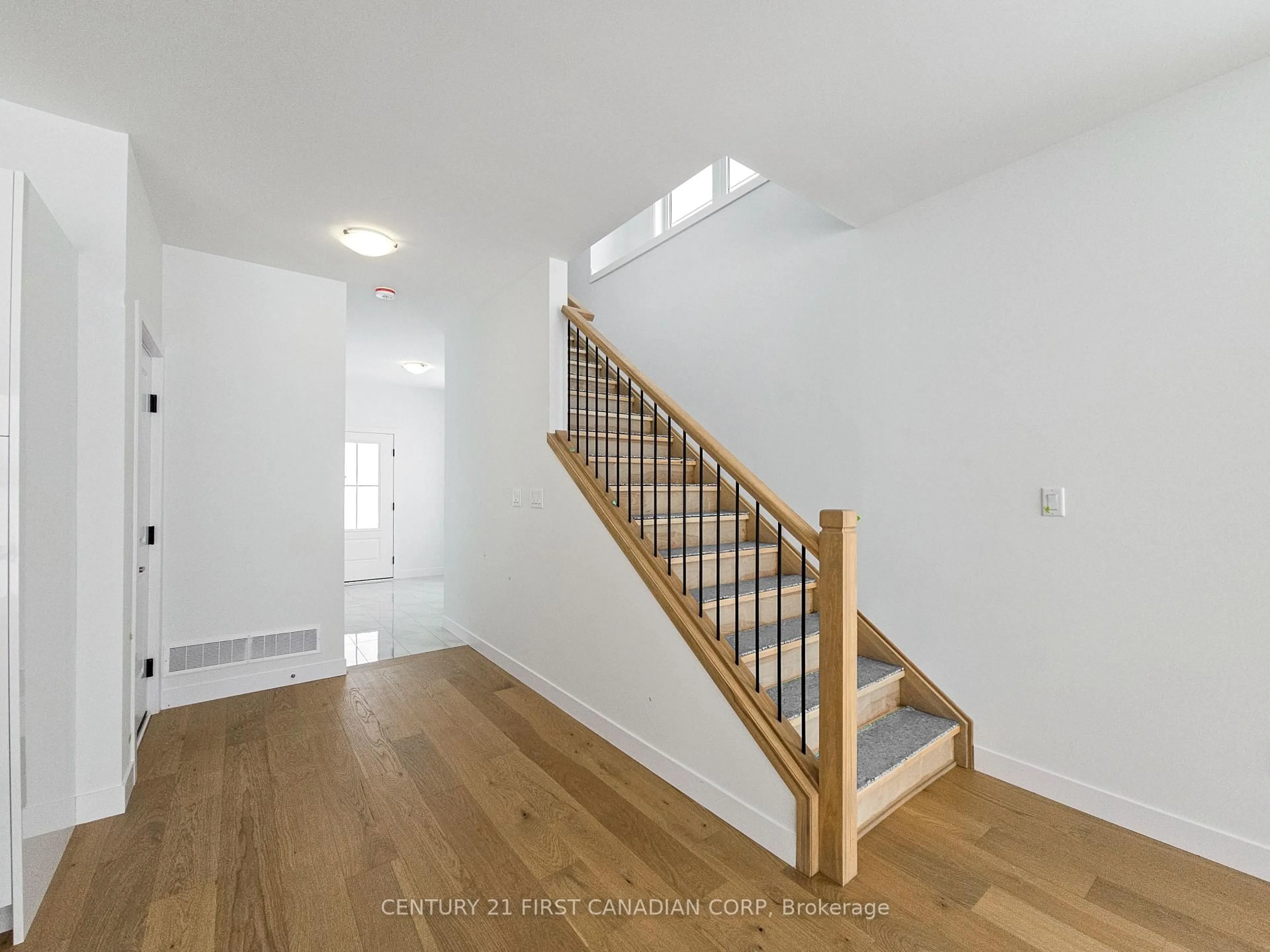 Stairs for 4251 Calhoun Way, London South Ontario N6P 1J9