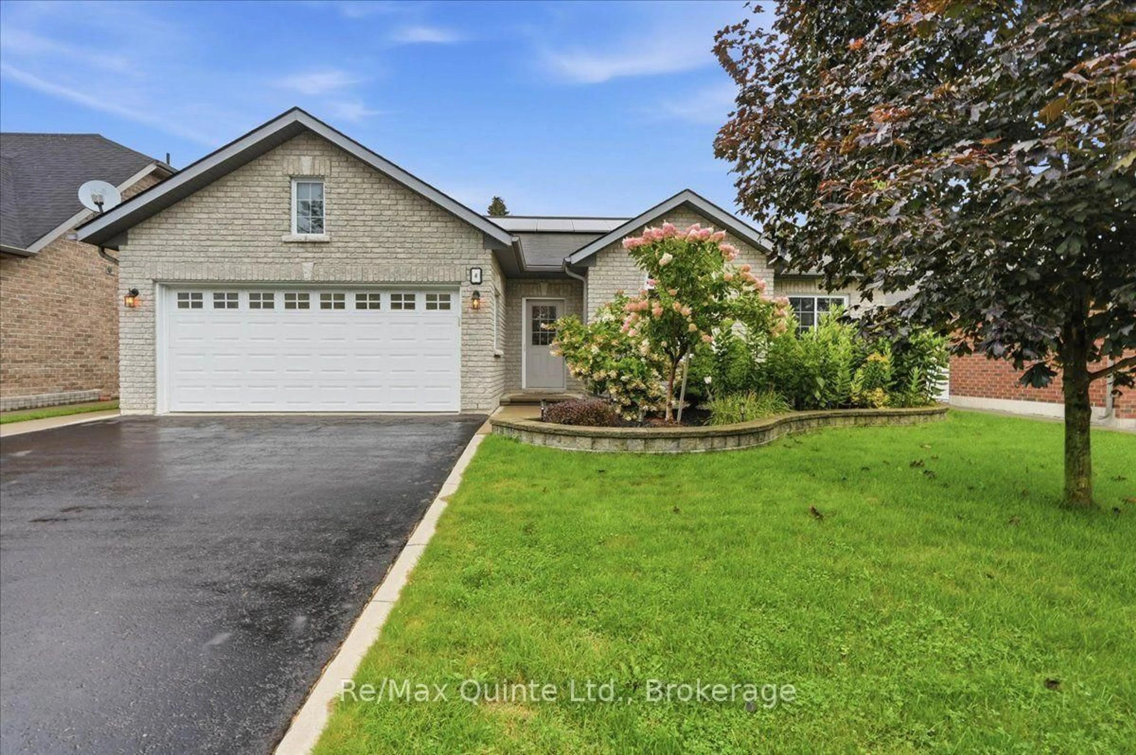 A pic from outside/outdoor area/front of a property/back of a property/a pic from drone, street for 4 Forest Dr, Brighton Ontario K0K 1H0