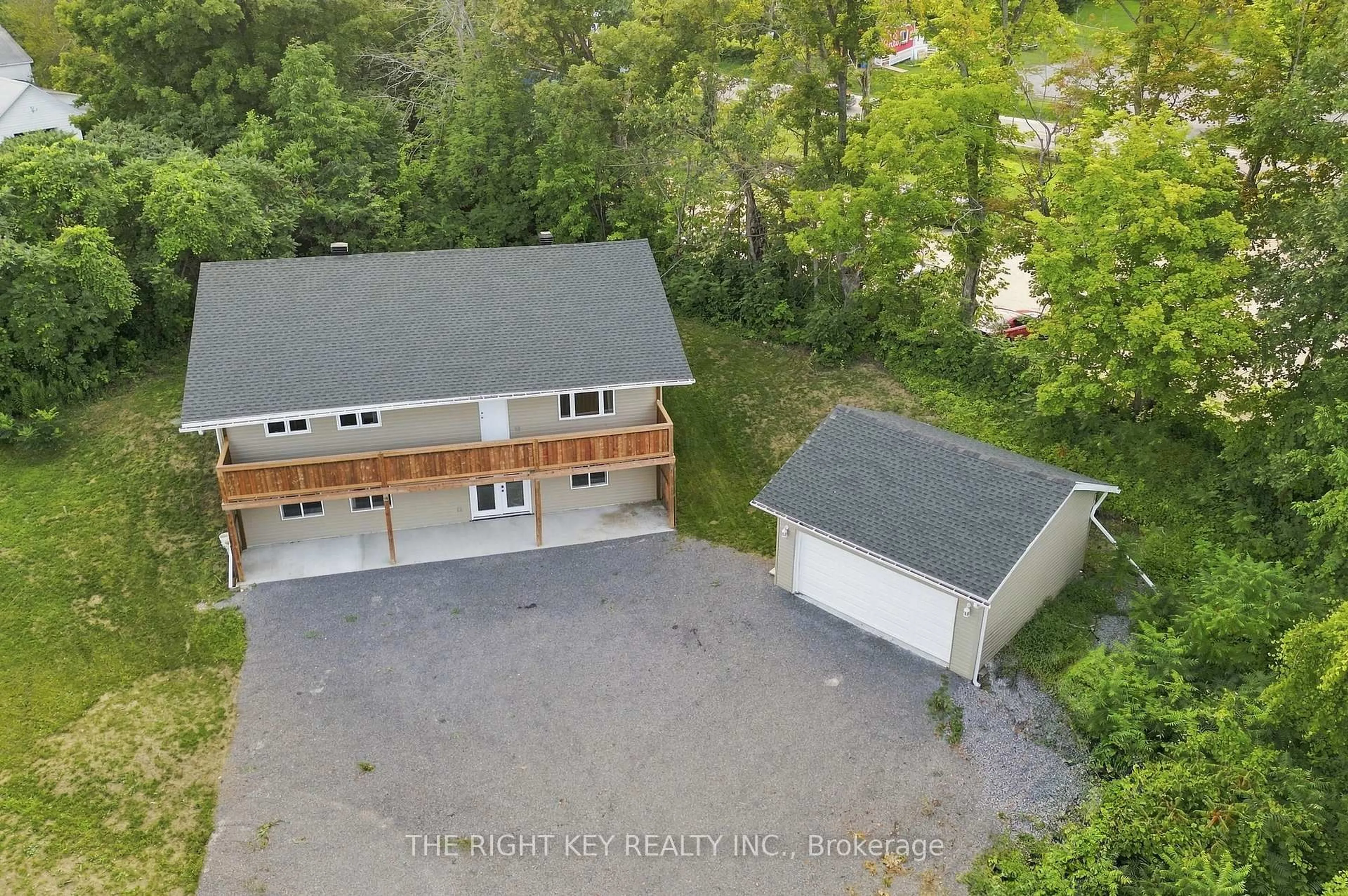 A pic from outside/outdoor area/front of a property/back of a property/a pic from drone, unknown for 16 Stacey Dr, Burnstown Ontario K0J 1G0