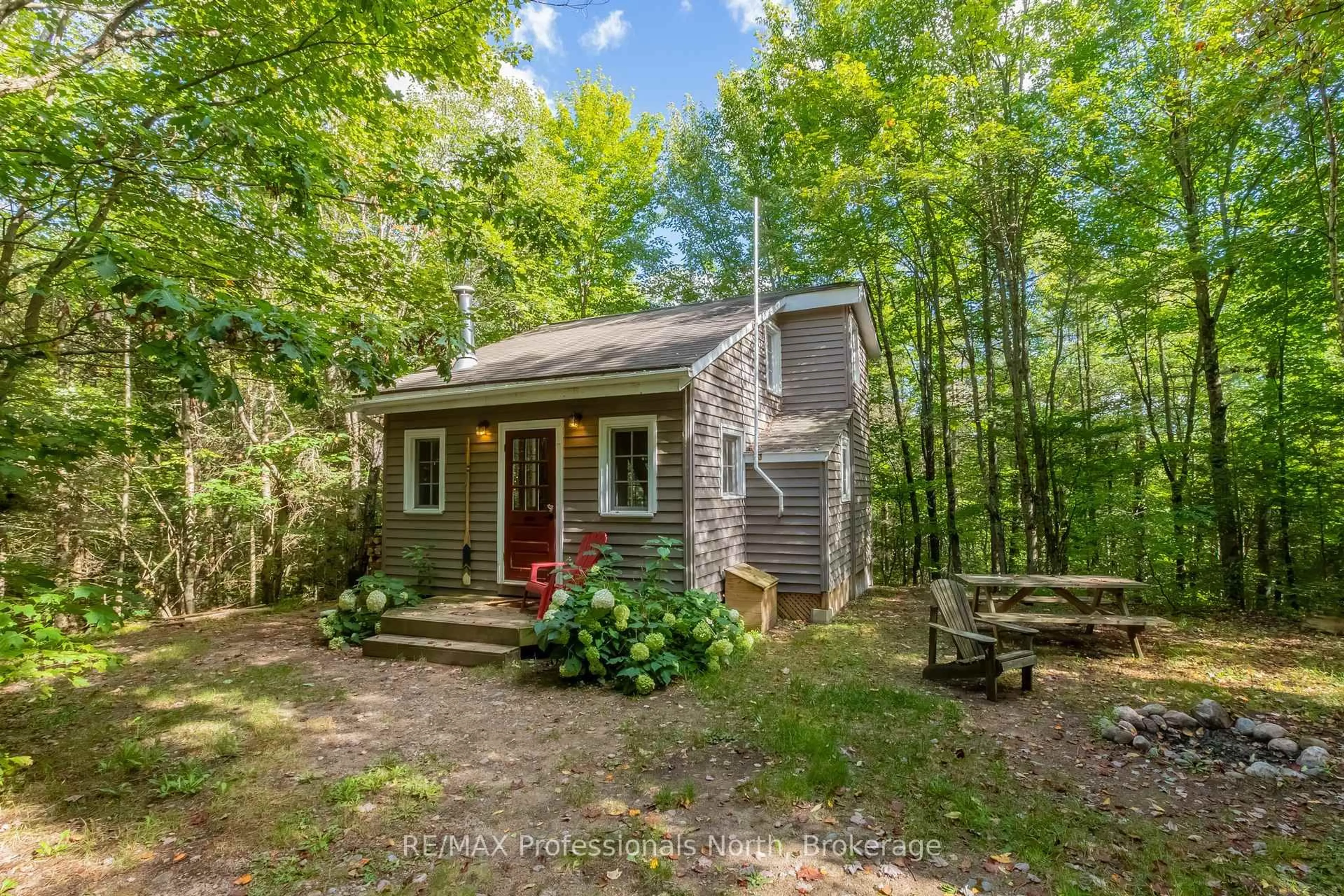 Shed for 1547 North Pickerel Lake Rd, Armour Ontario P0A 1C0