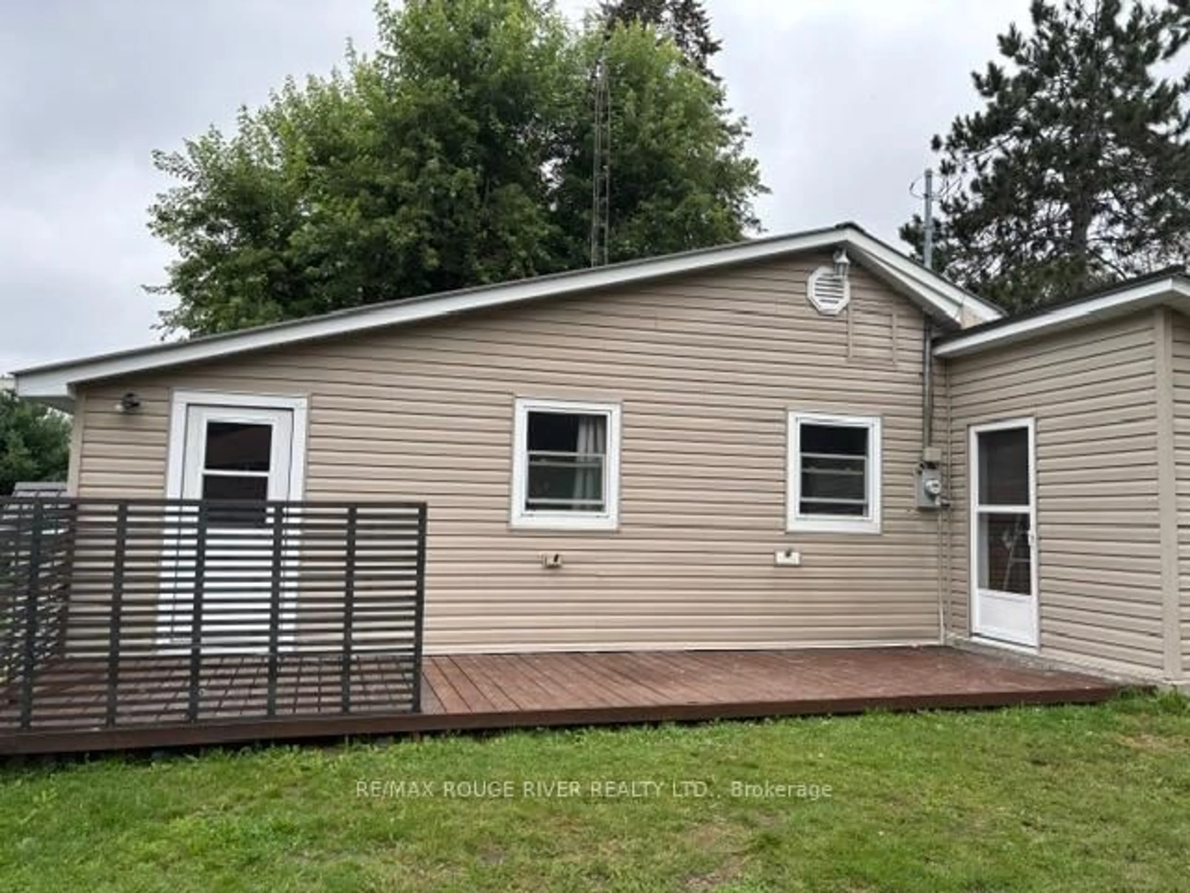 Home with vinyl exterior material, building for 5096 County Rd 503 Rd, Trent Lakes Ontario K0M 2A0