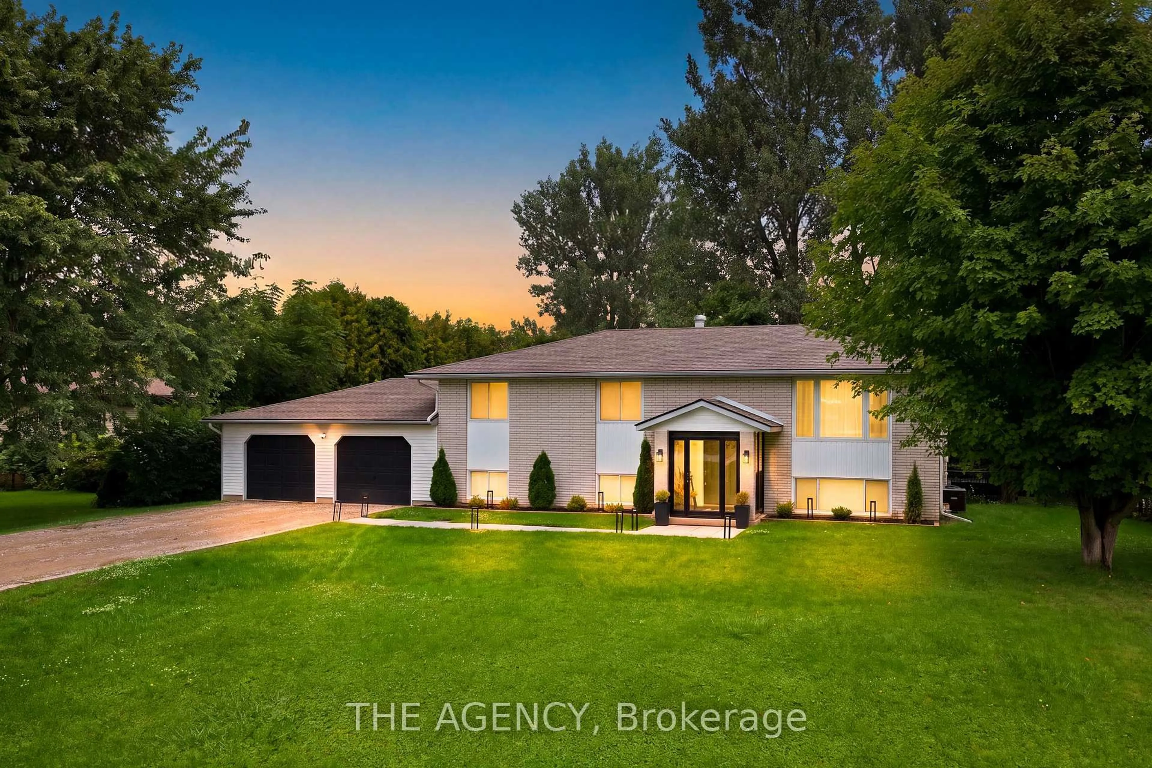 A pic from outside/outdoor area/front of a property/back of a property/a pic from drone, street for 503 Wellington Rd, Centre Wellington Ontario N0B 1S0