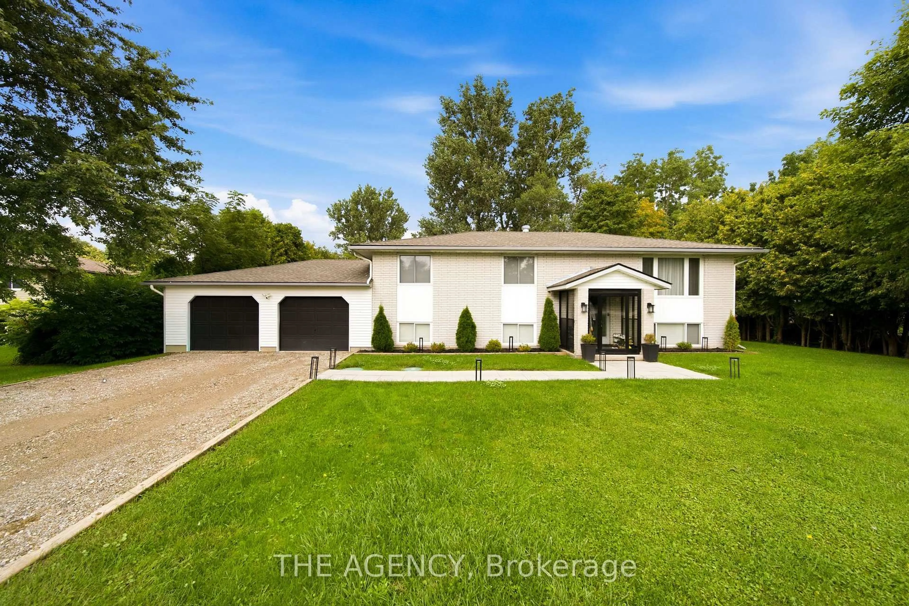 A pic from outside/outdoor area/front of a property/back of a property/a pic from drone, street for 503 Wellington Rd, Centre Wellington Ontario N0B 1S0