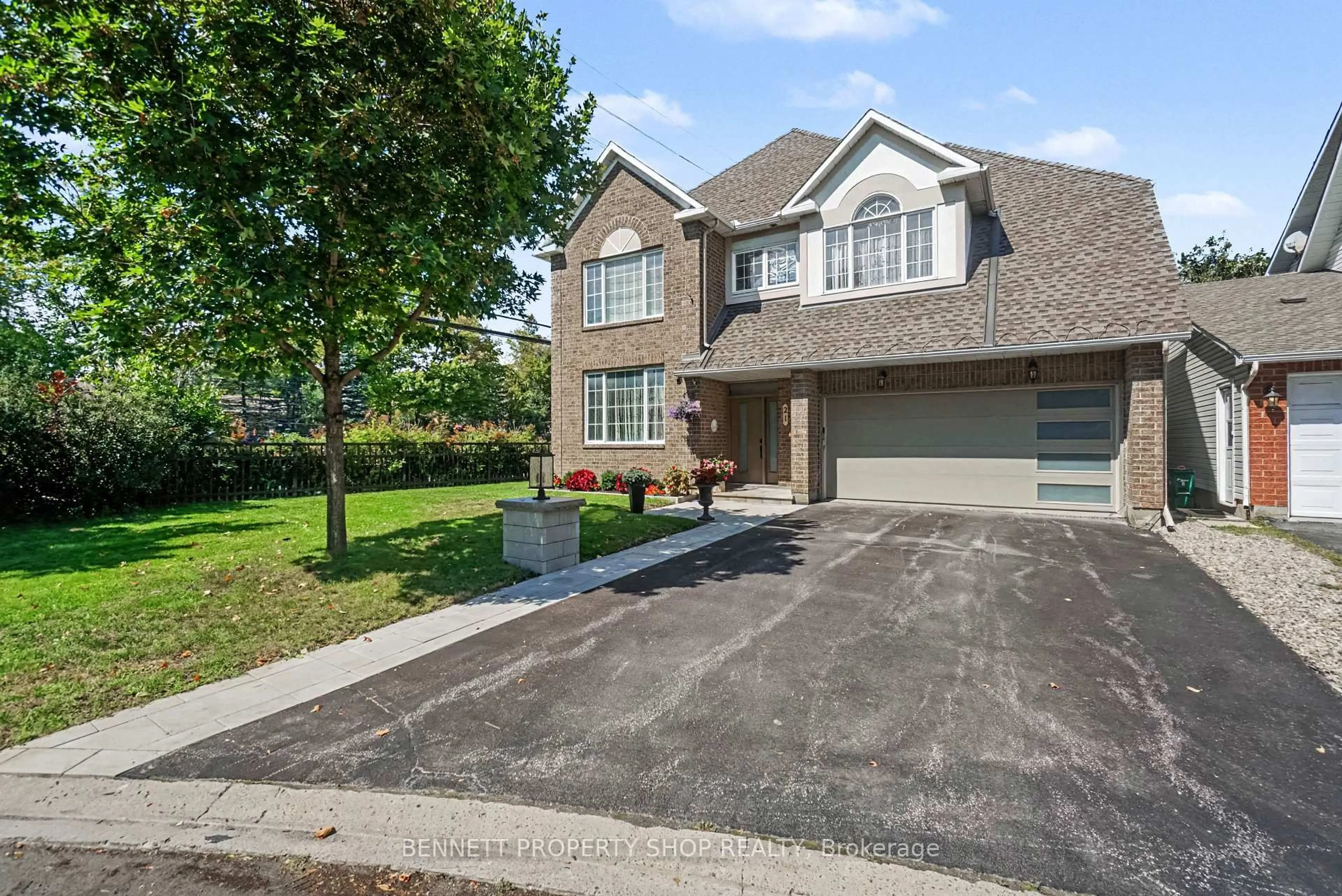 Unknown for 21 Summerwind Cres, Nepean Ontario K2G 6G6
