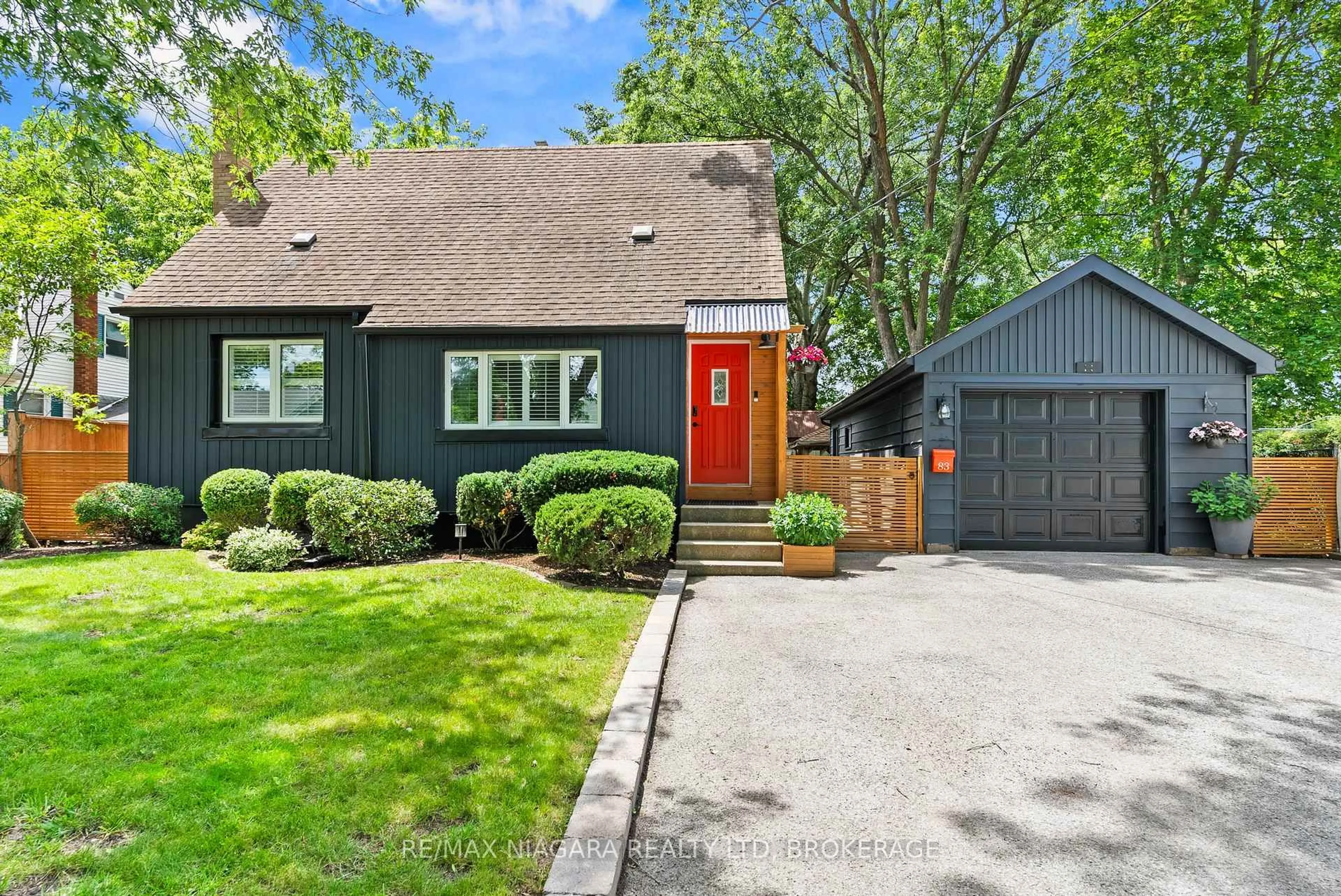 Home with brick exterior material, street for 83 Devon Rd, St. Catharines Ontario L2N 1X5