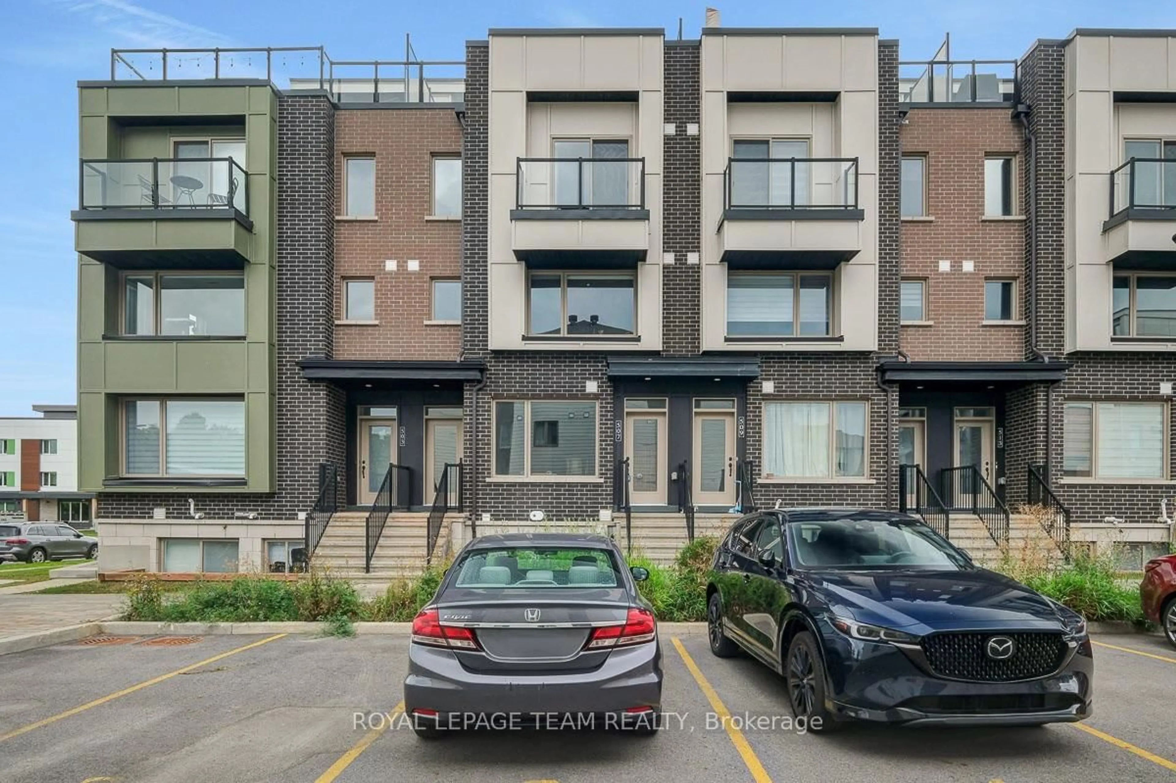 Unknown for 507 Takamose Private, Ottawa Ontario K1K 5A5