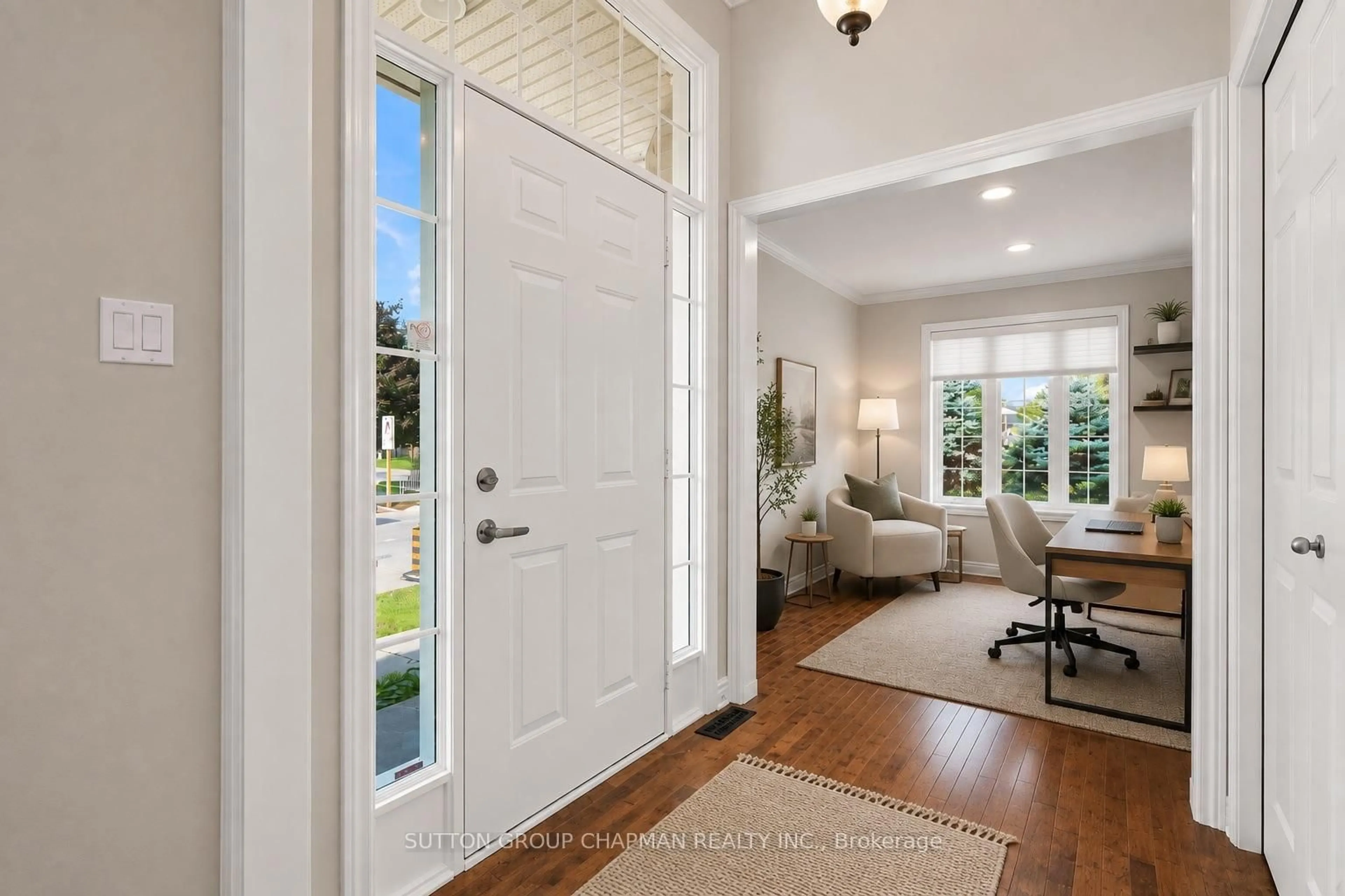 Indoor entryway for 1645 Devos Dr, London North Ontario N5X 4K8