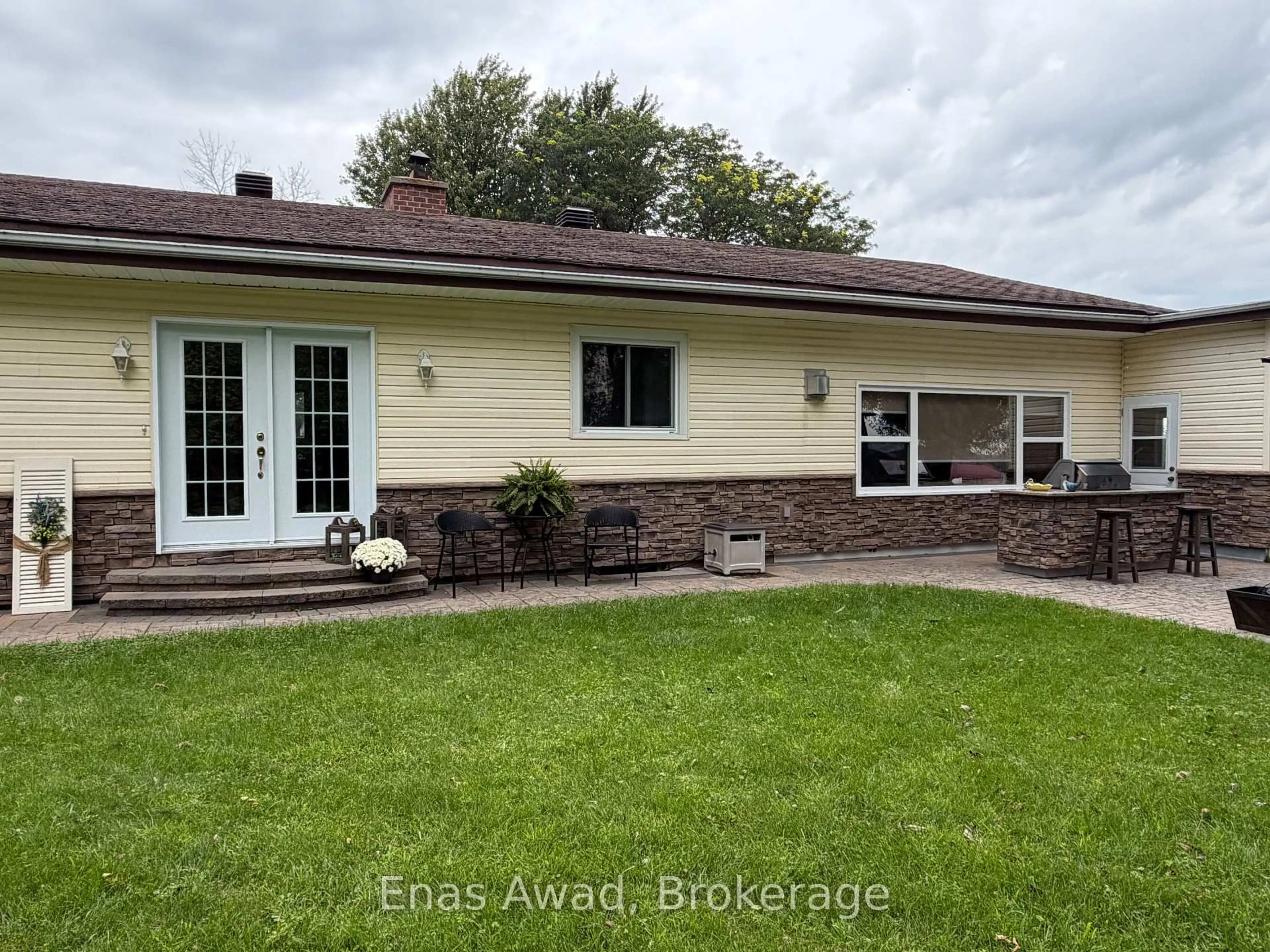 Unknown for 76 Hamilton Island Rd, South Glengarry Ontario K0C 2E0