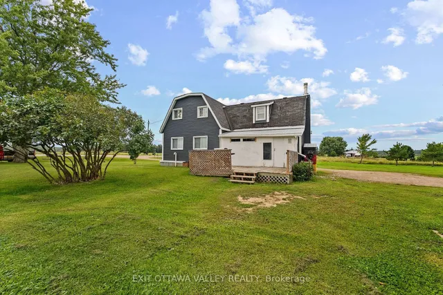 38922 41 Highway, Pembroke 3