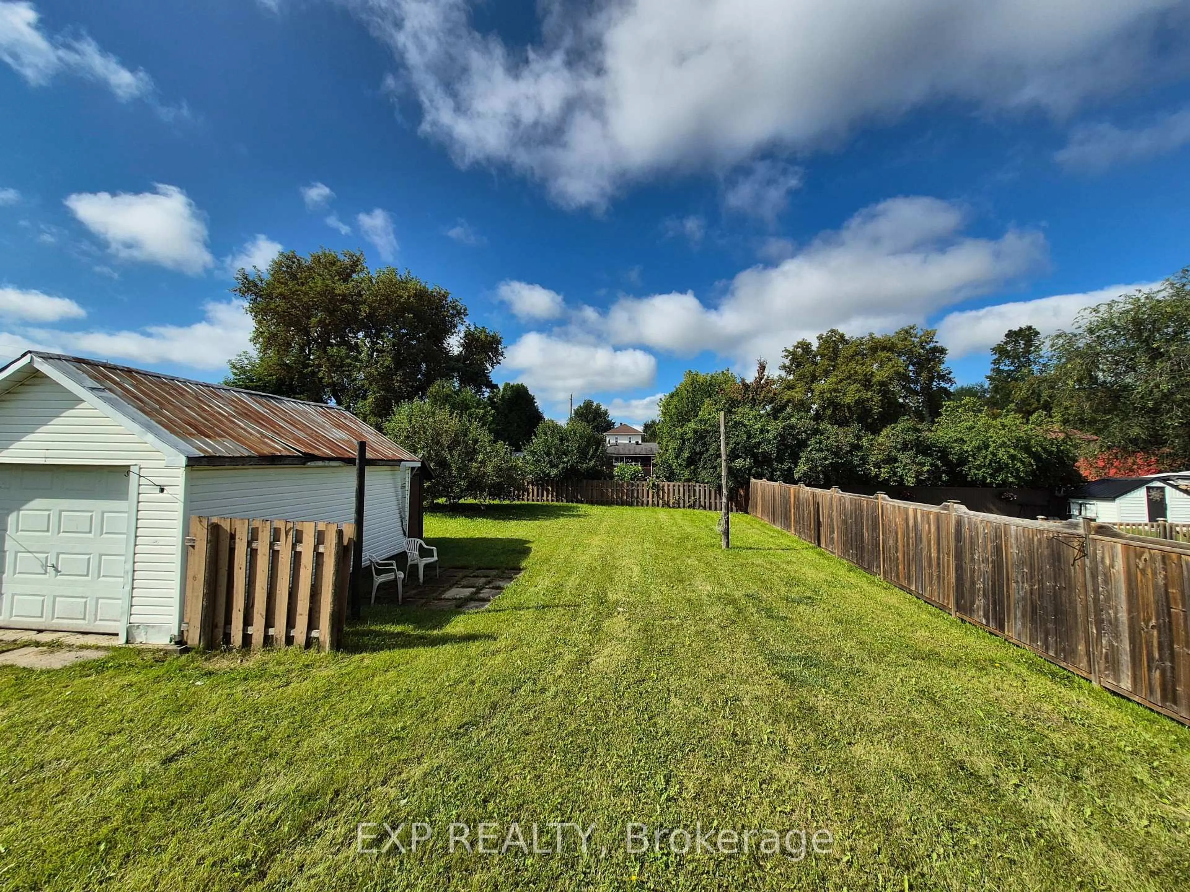 A pic from outside/outdoor area/front of a property/back of a property/a pic from drone, water/lake/river/ocean view for 170 June St, Renfrew Ontario K7V 2K3