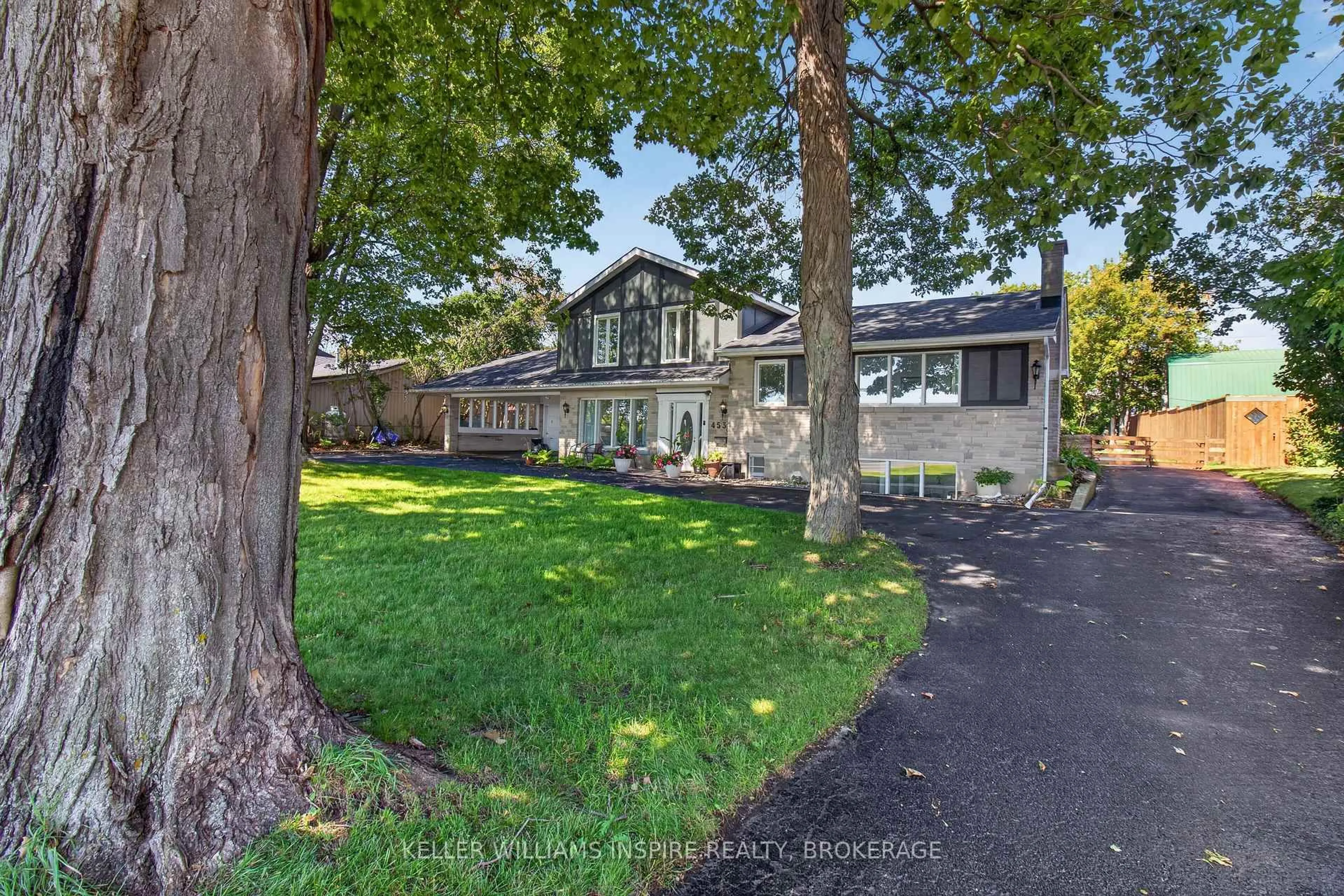 A pic from outside/outdoor area/front of a property/back of a property/a pic from drone, street for 4535 Bath Rd, Loyalist Ontario K7N 1A6