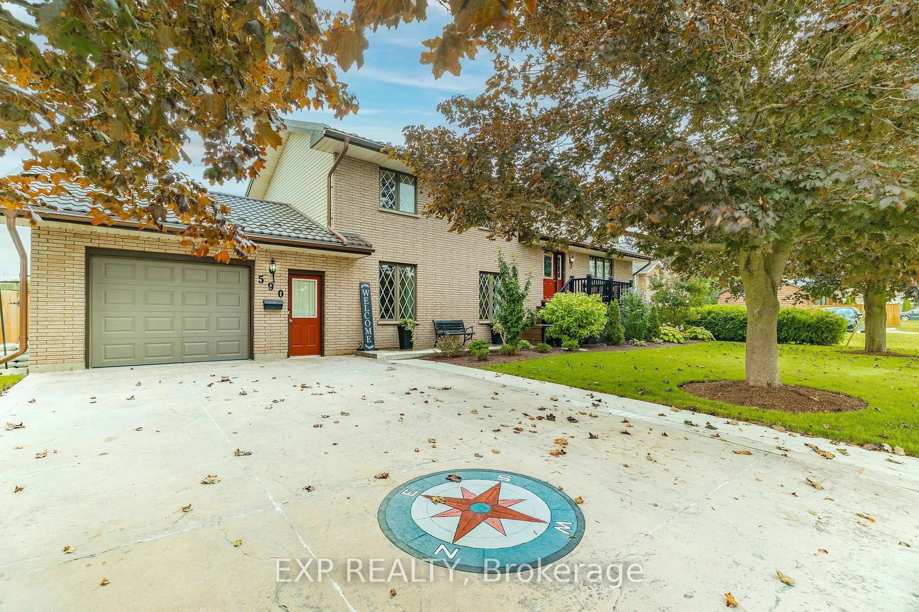 A pic from outside/outdoor area/front of a property/back of a property/a pic from drone, street for 590 Albert Ave, North Perth Ontario N4W 1V5