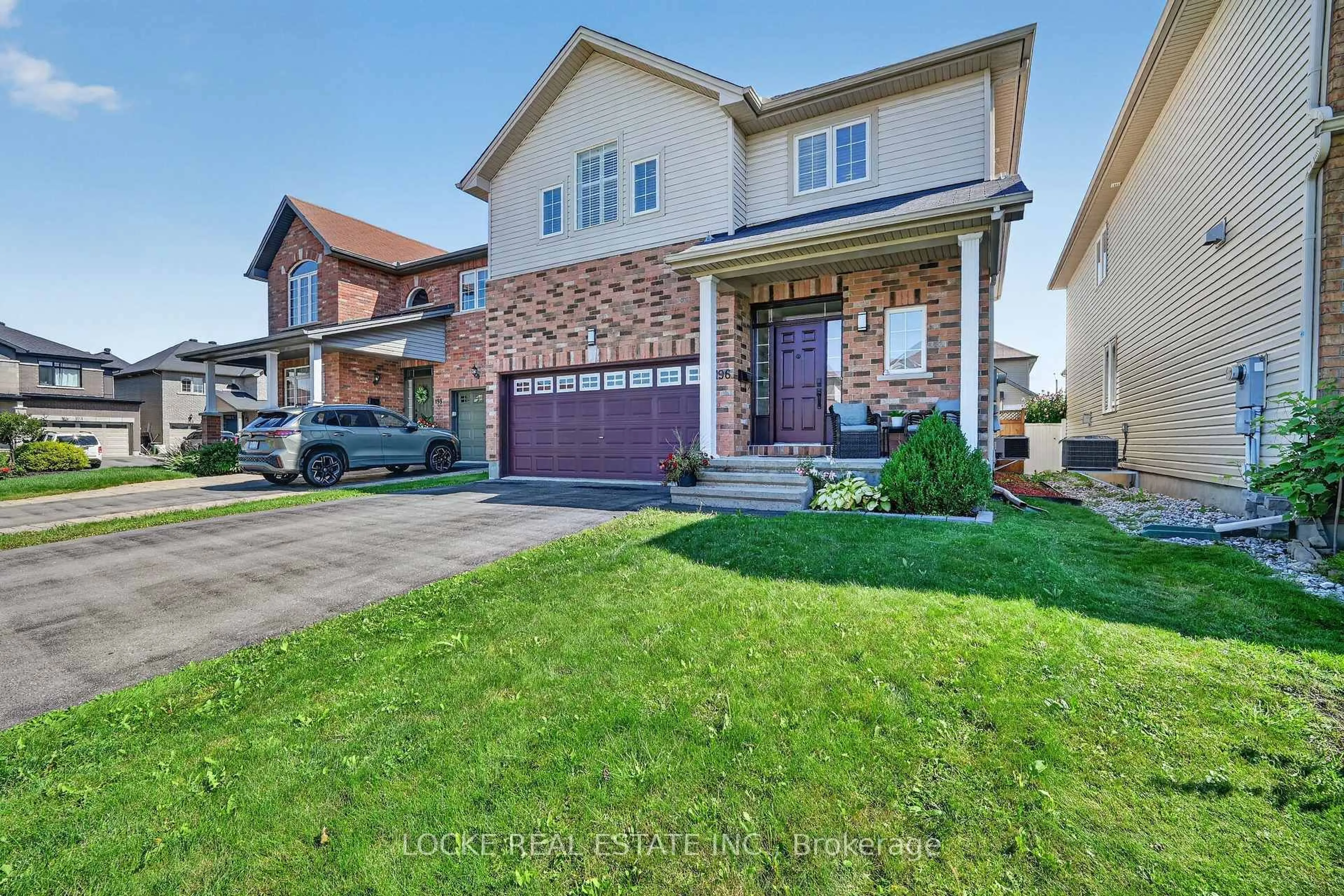Home with brick exterior material, street for 196 Felicity Cres, Ottawa Ontario K1W 0C2