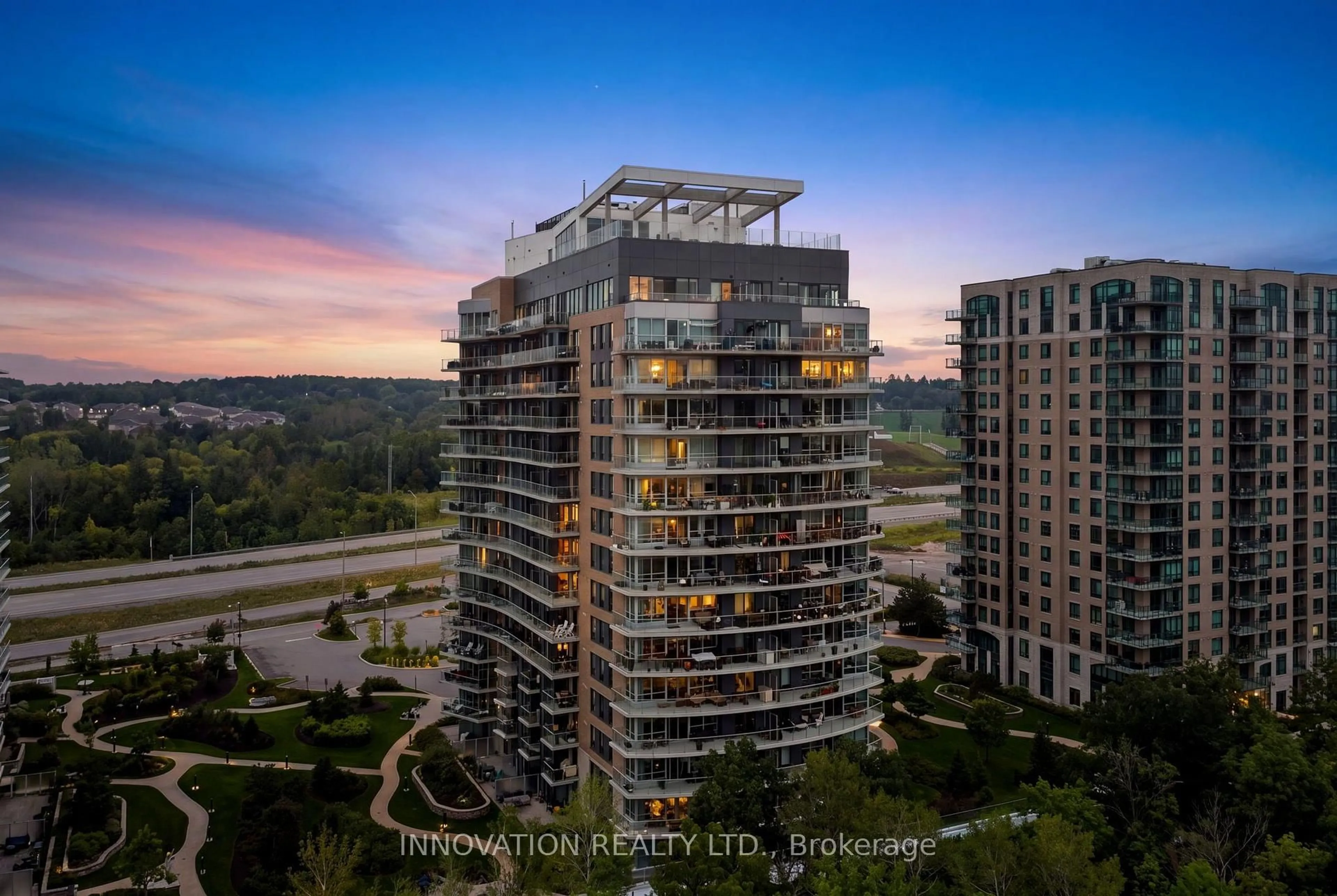A pic from outside/outdoor area/front of a property/back of a property/a pic from drone, city buildings view from balcony for 200 Inlet Private #1006, Ottawa Ontario K4A 5H3