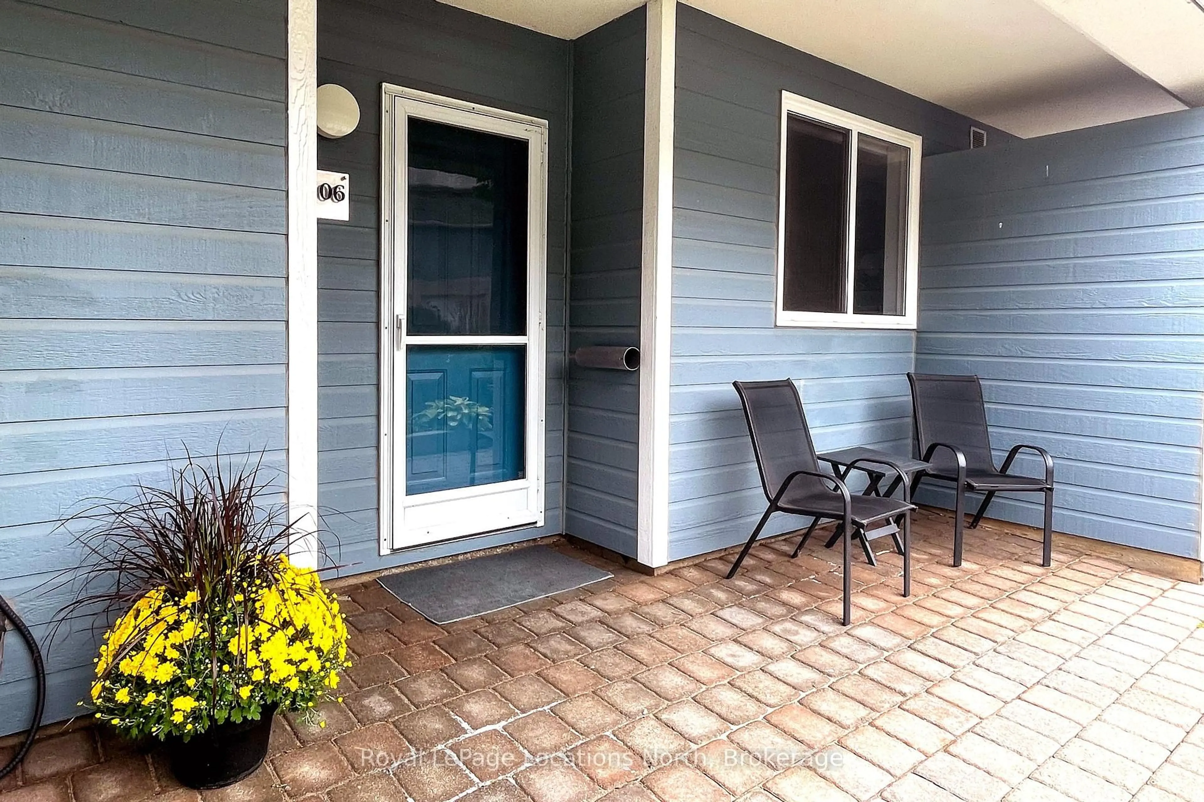 Patio, street for 34 Bayfield St #106, Meaford Ontario N4L 1Y2