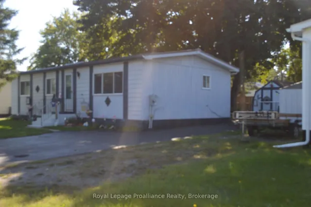 17 Warbler Lane, Quinte West 2