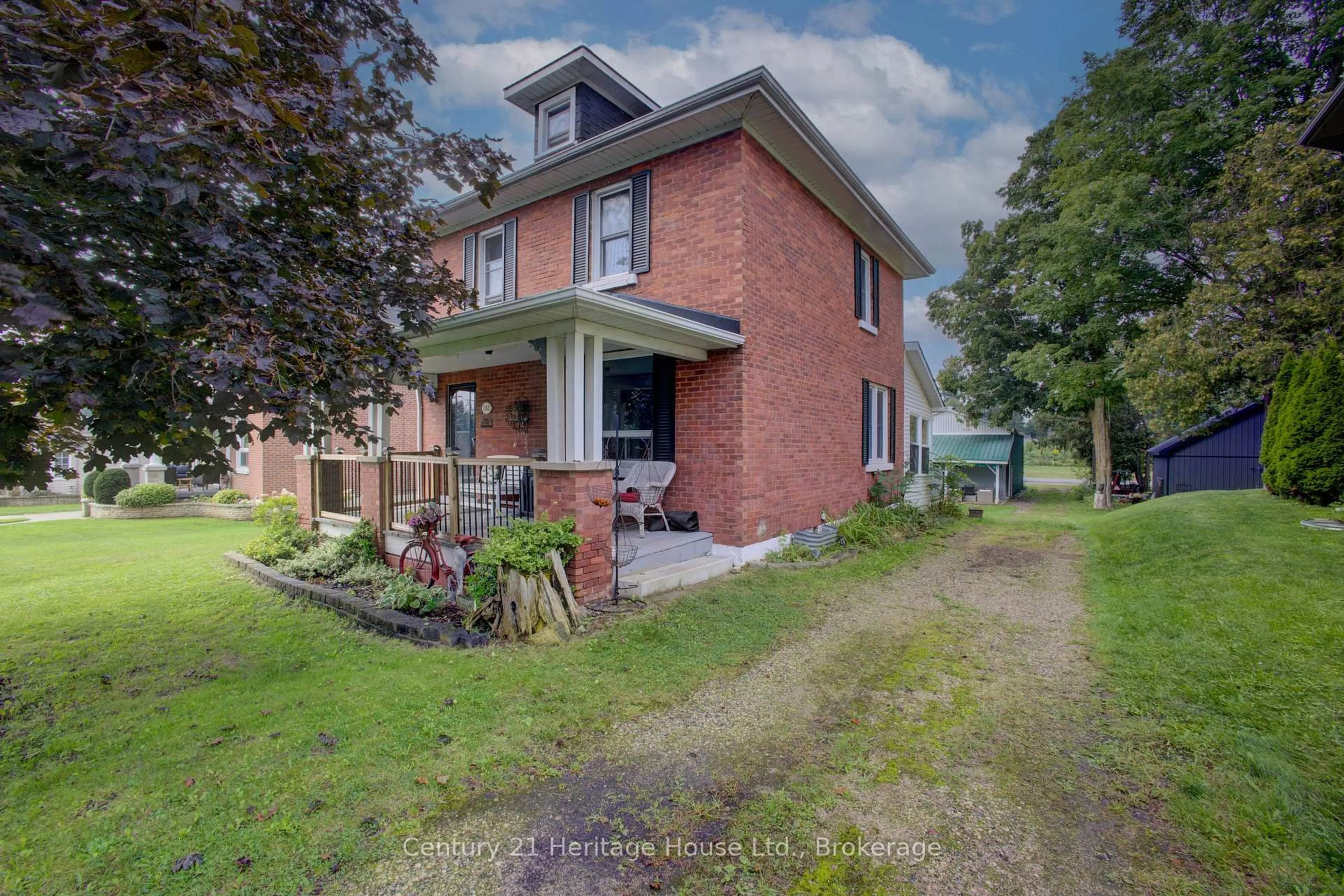 Home with brick exterior material, building for 180 Bruce St, West Grey Ontario N0G 1R0