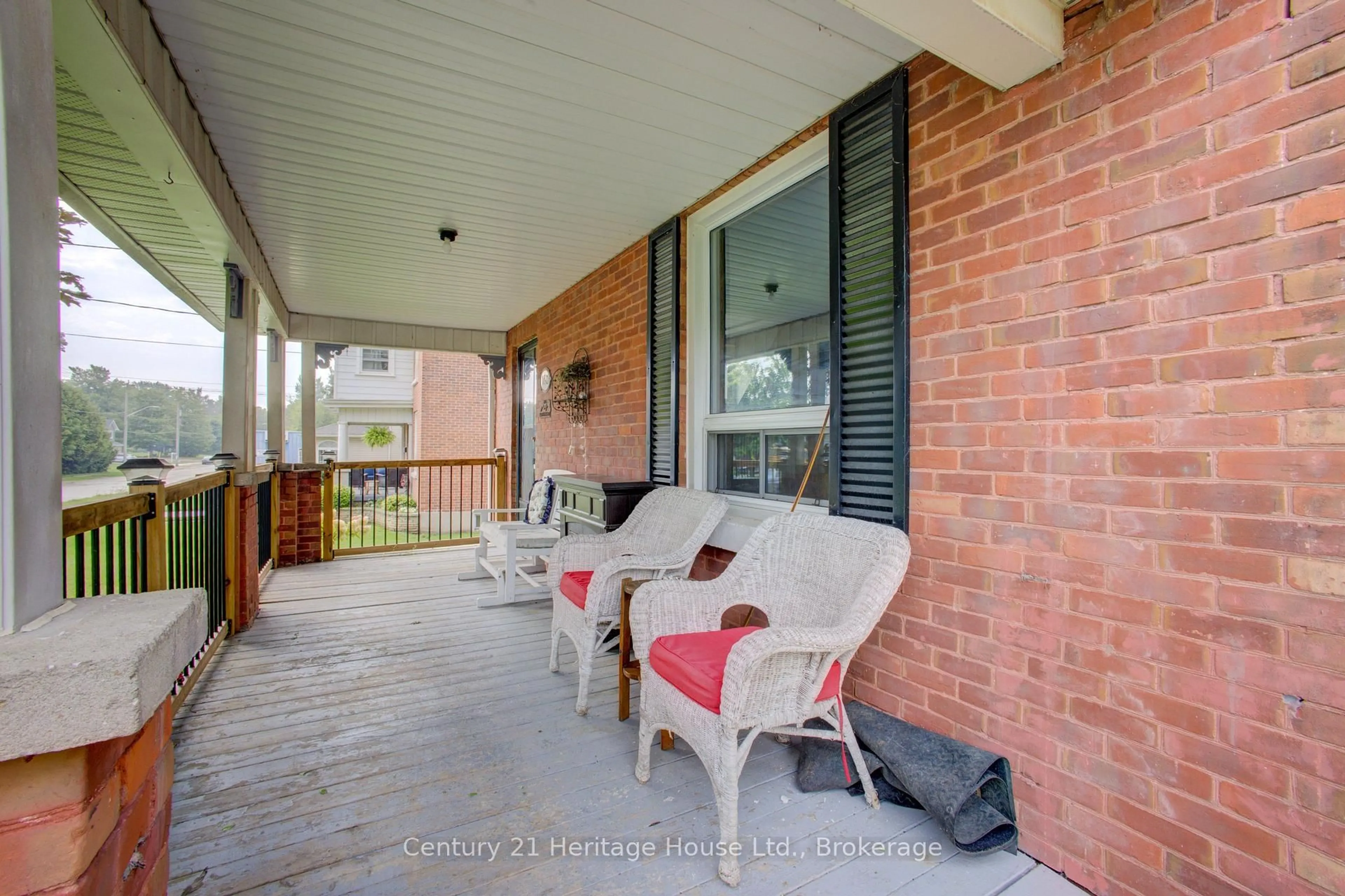 Patio, street for 180 Bruce St, West Grey Ontario N0G 1R0