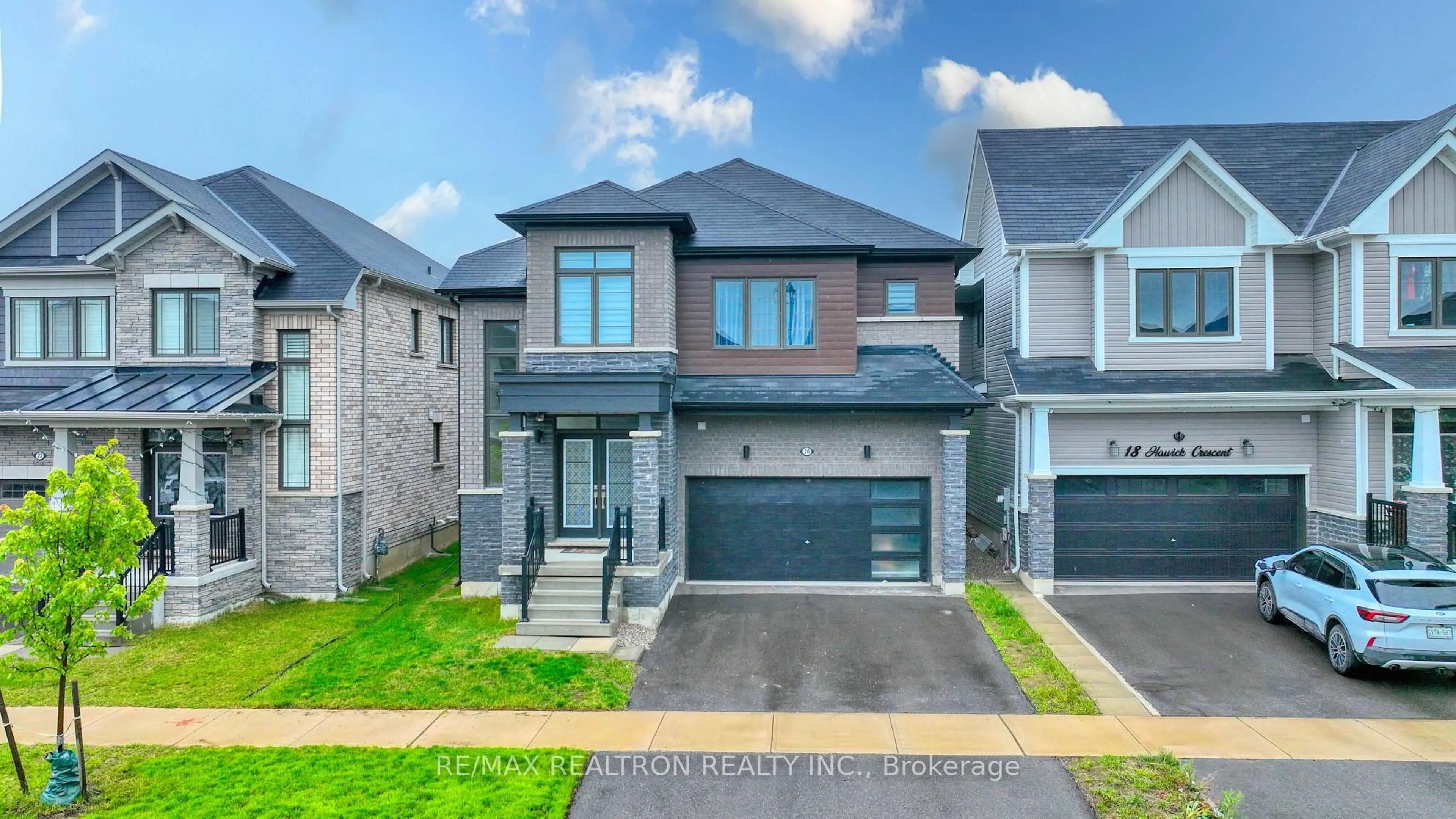 Home with brick exterior material, street for 20 Hawick Cres, Haldimand Ontario N3W 0G4
