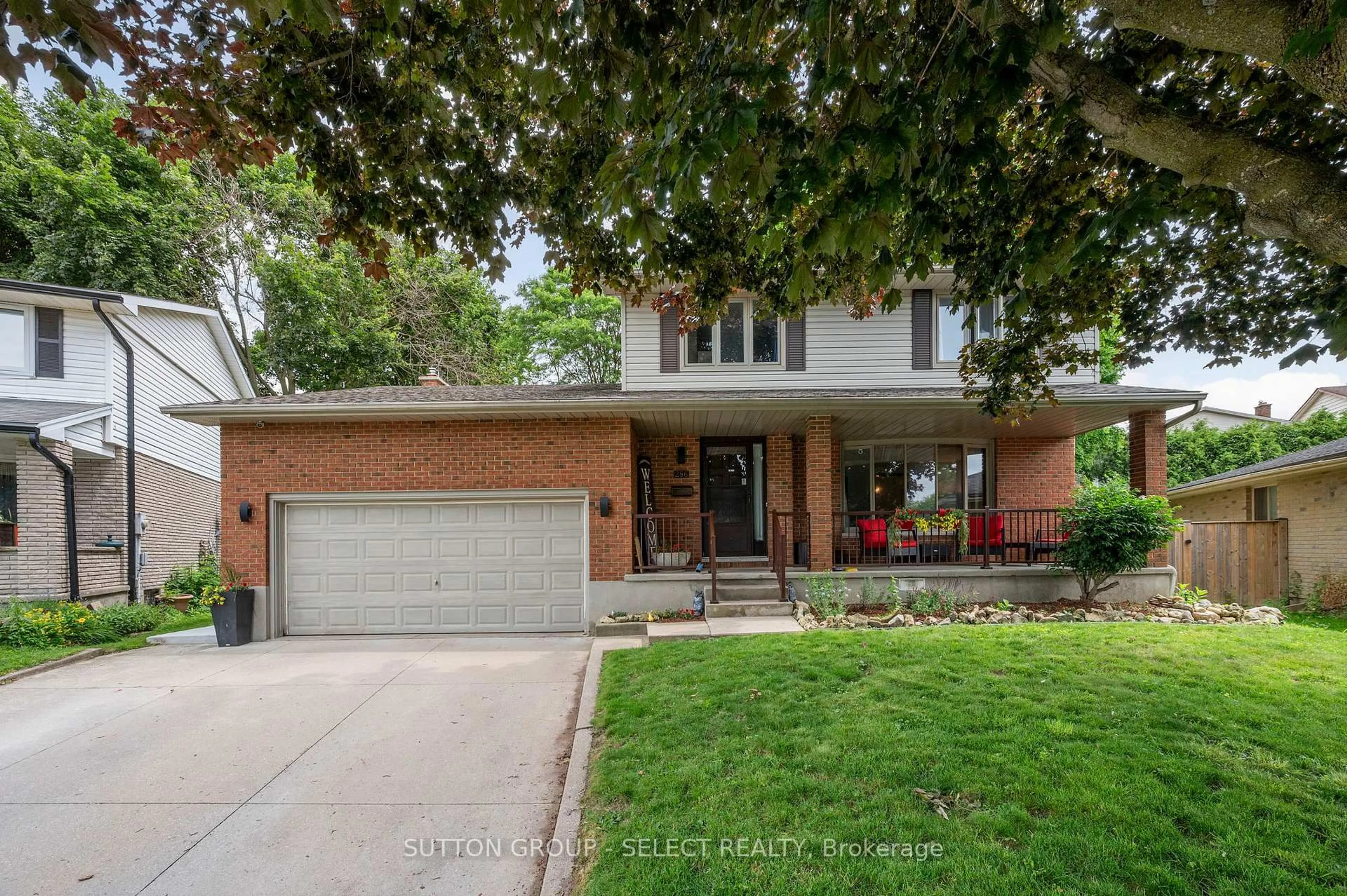 Home with brick exterior material, street for 286 Highview Cres, London South Ontario N6J 4E3
