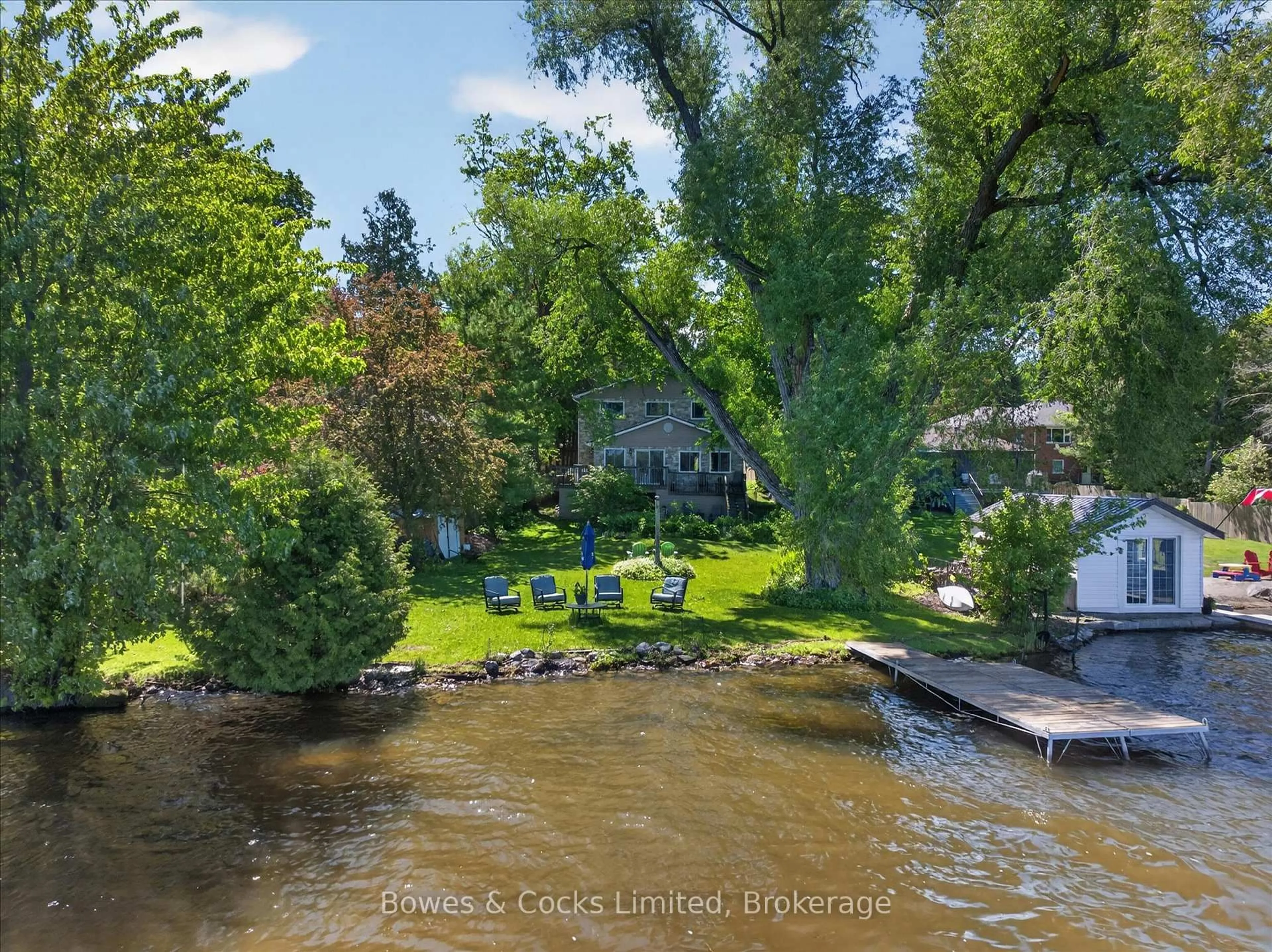 A pic from outside/outdoor area/front of a property/back of a property/a pic from drone, water/lake/river/ocean view for 122 Maryland Dr, Selwyn Ontario K9J 0C5