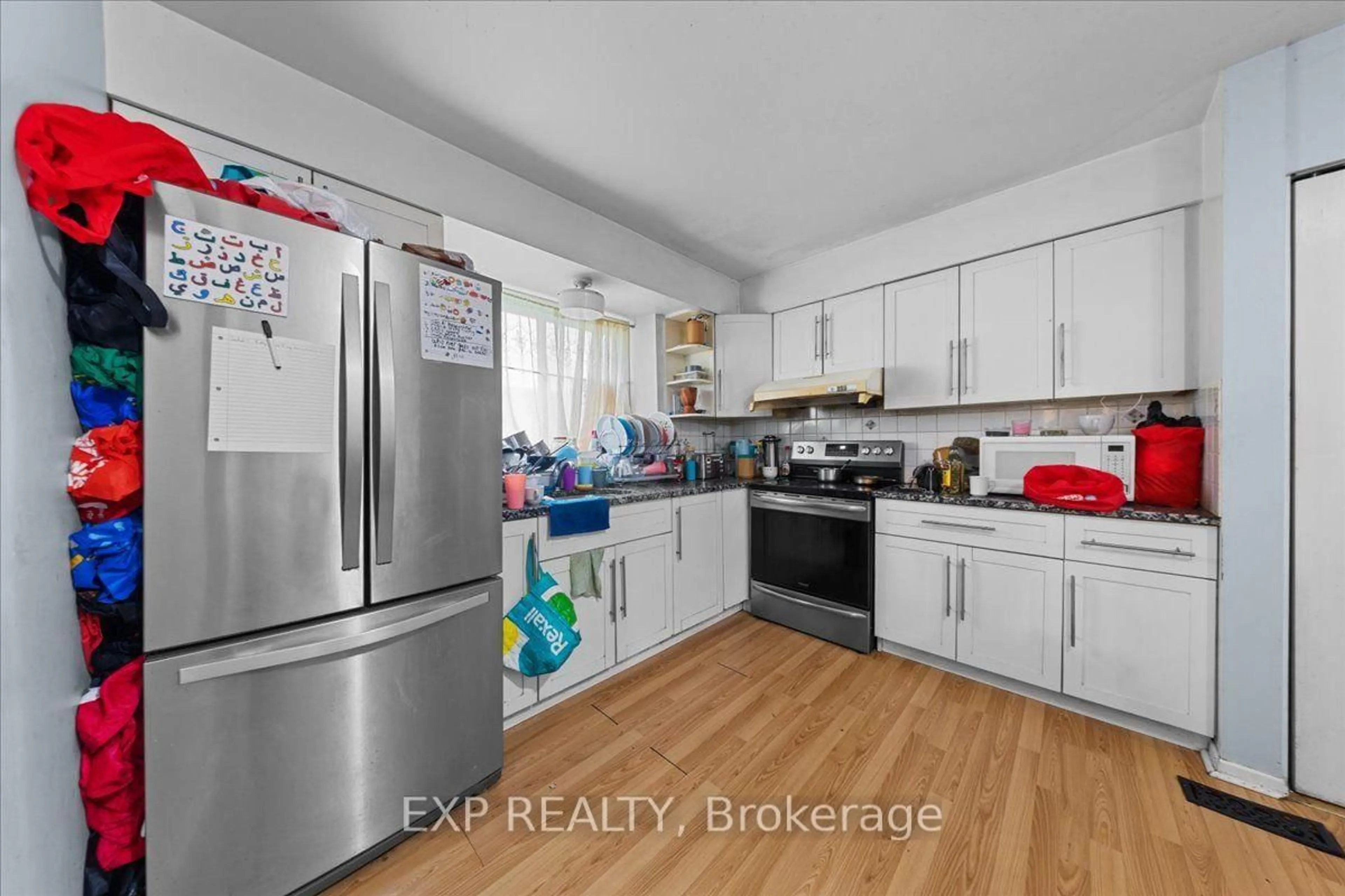 Standard kitchen, ceramic/tile floor for 2960 Penny Dr #9, Ottawa Ontario K2B 6H5