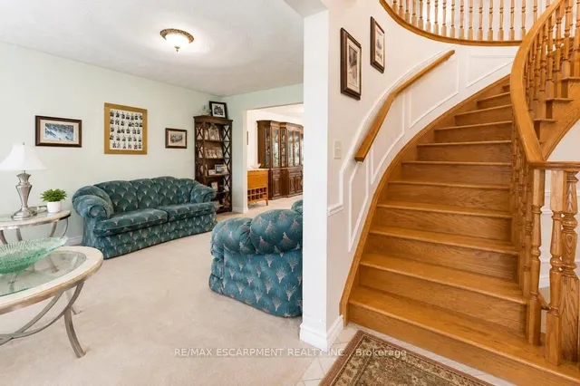 33 Maryvale Ave, Hamilton 5